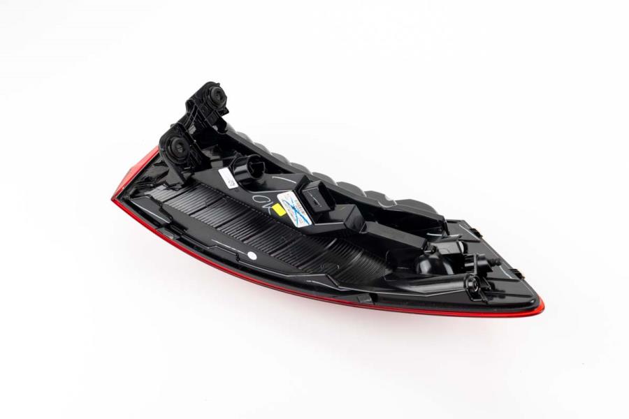 Tail Lamp Assembly 17A-945-096-A - View 3