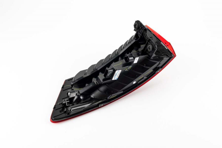 Tail Lamp Assembly 17A-945-095-A - View 4