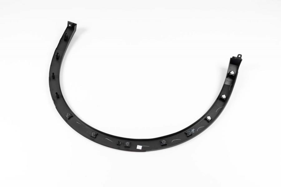Wheel Opening Molding 5NN-854-820-A-9B9 - View 4