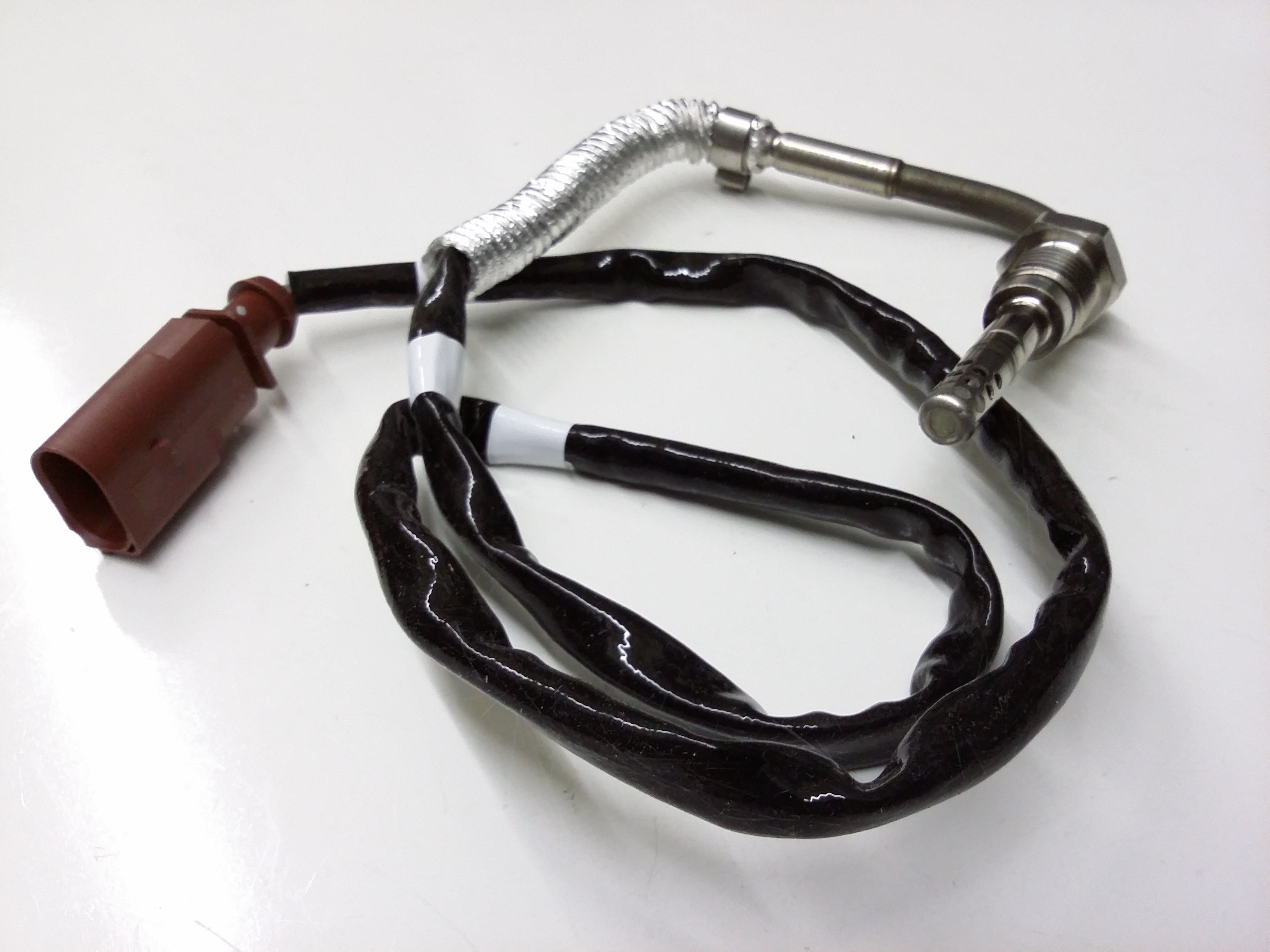 Temp Sensor 03L-906-088-J - View 8