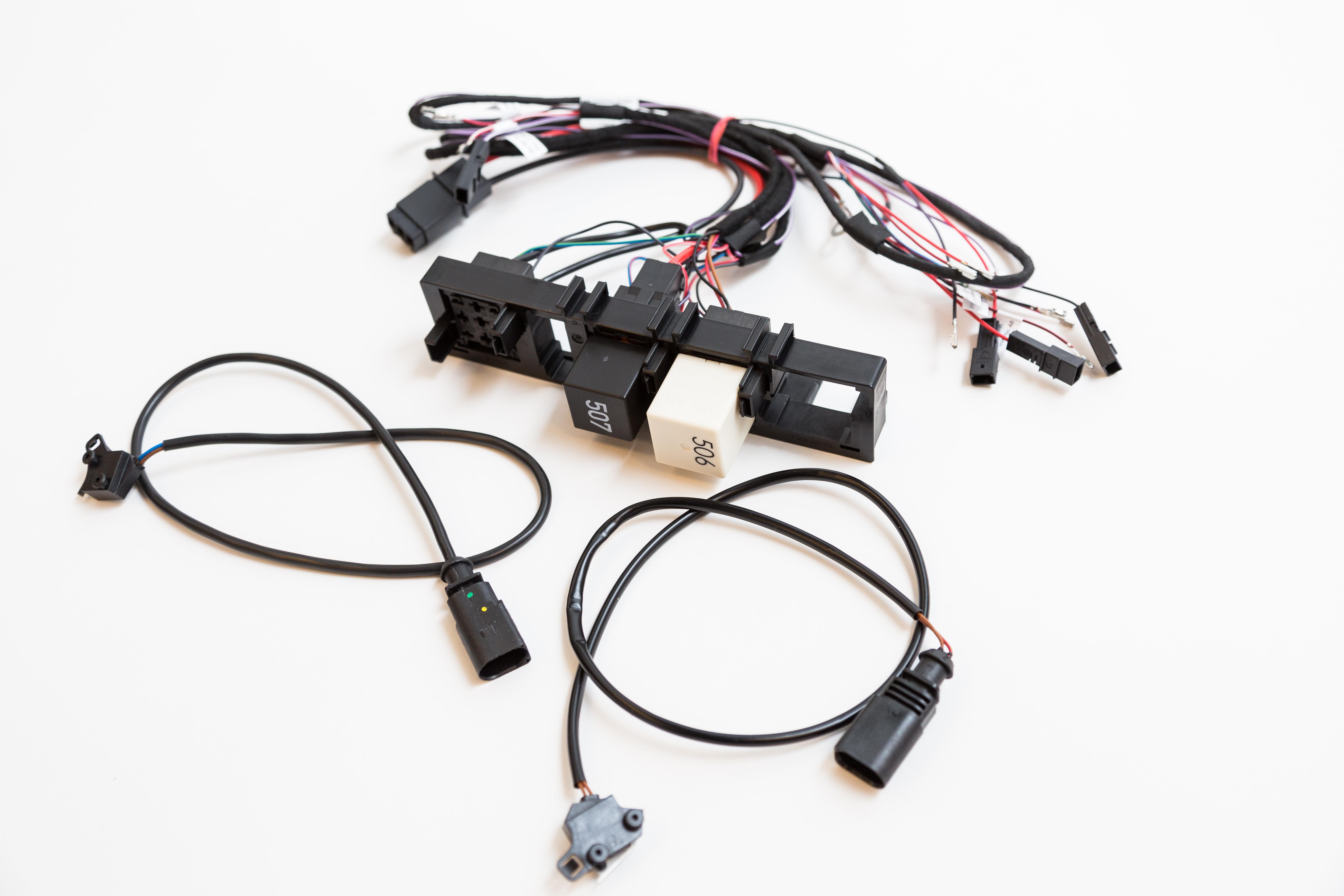 Remote Engine Start Harness 561-065-760-A - View 9