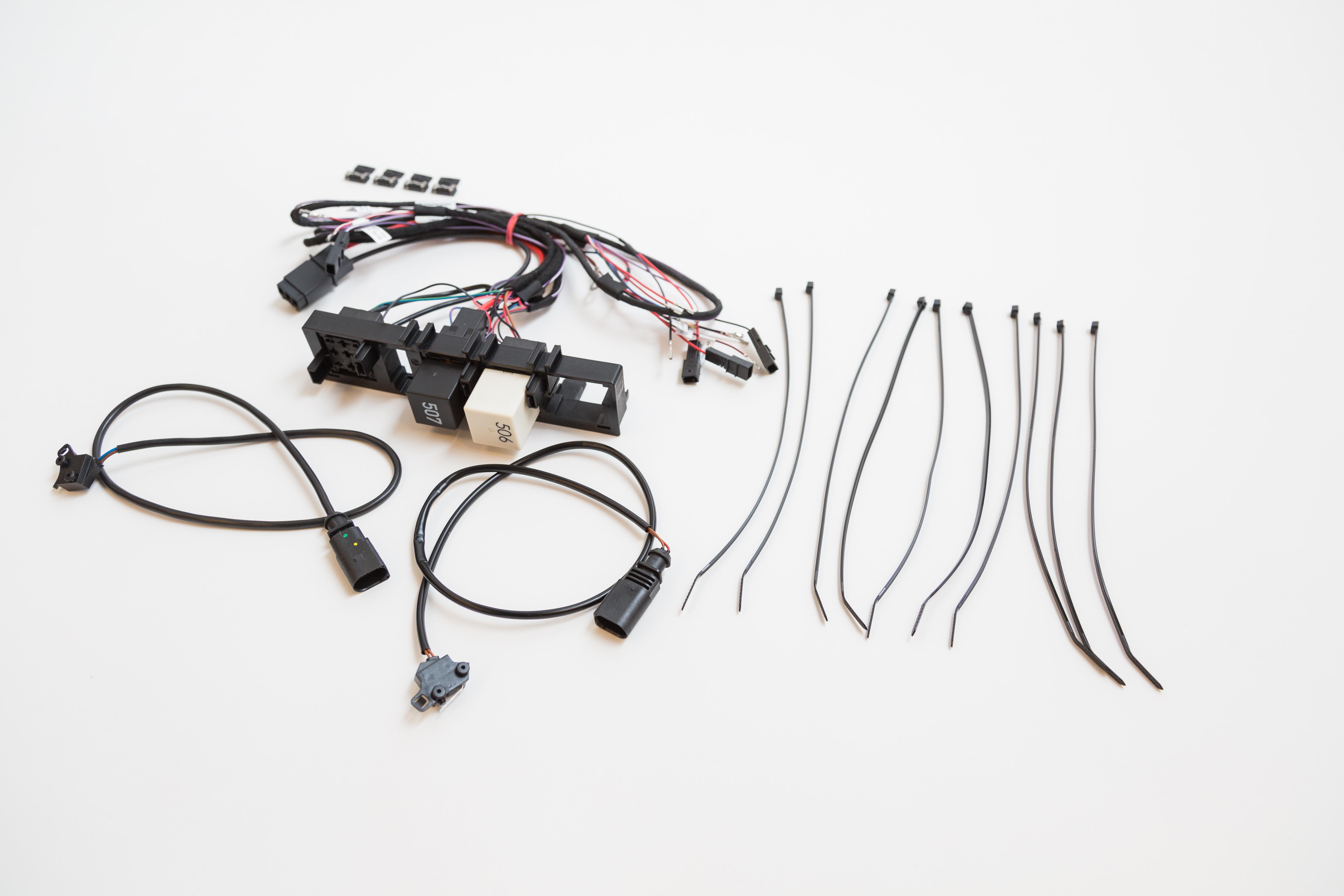 Remote Engine Start Harness 561-065-760-A - View 7