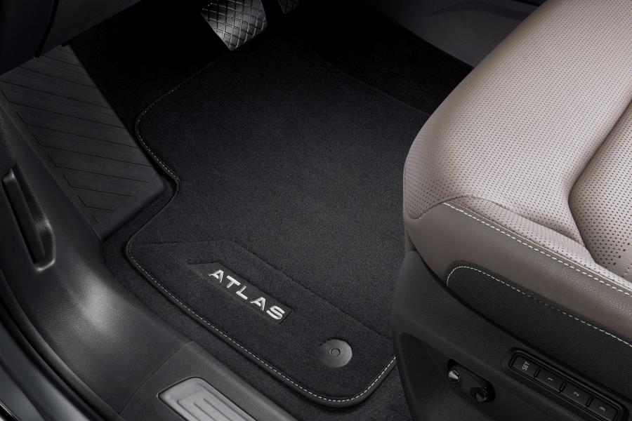 Foot Mats 3CN-061-370-E-WGK - View 2