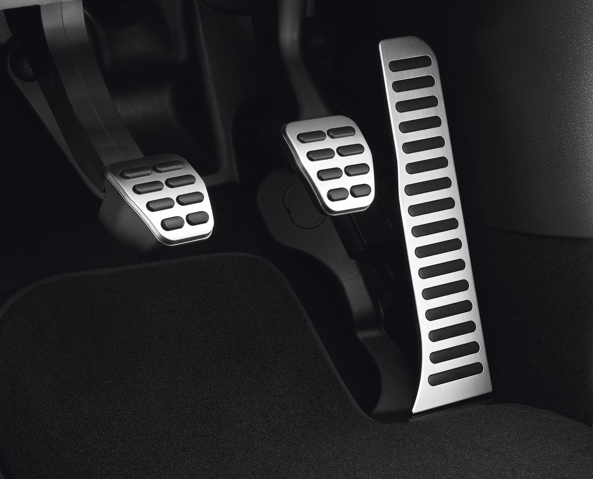 Sport Pedal Cap Set (Manual) 1K1-064-200-A - View 3