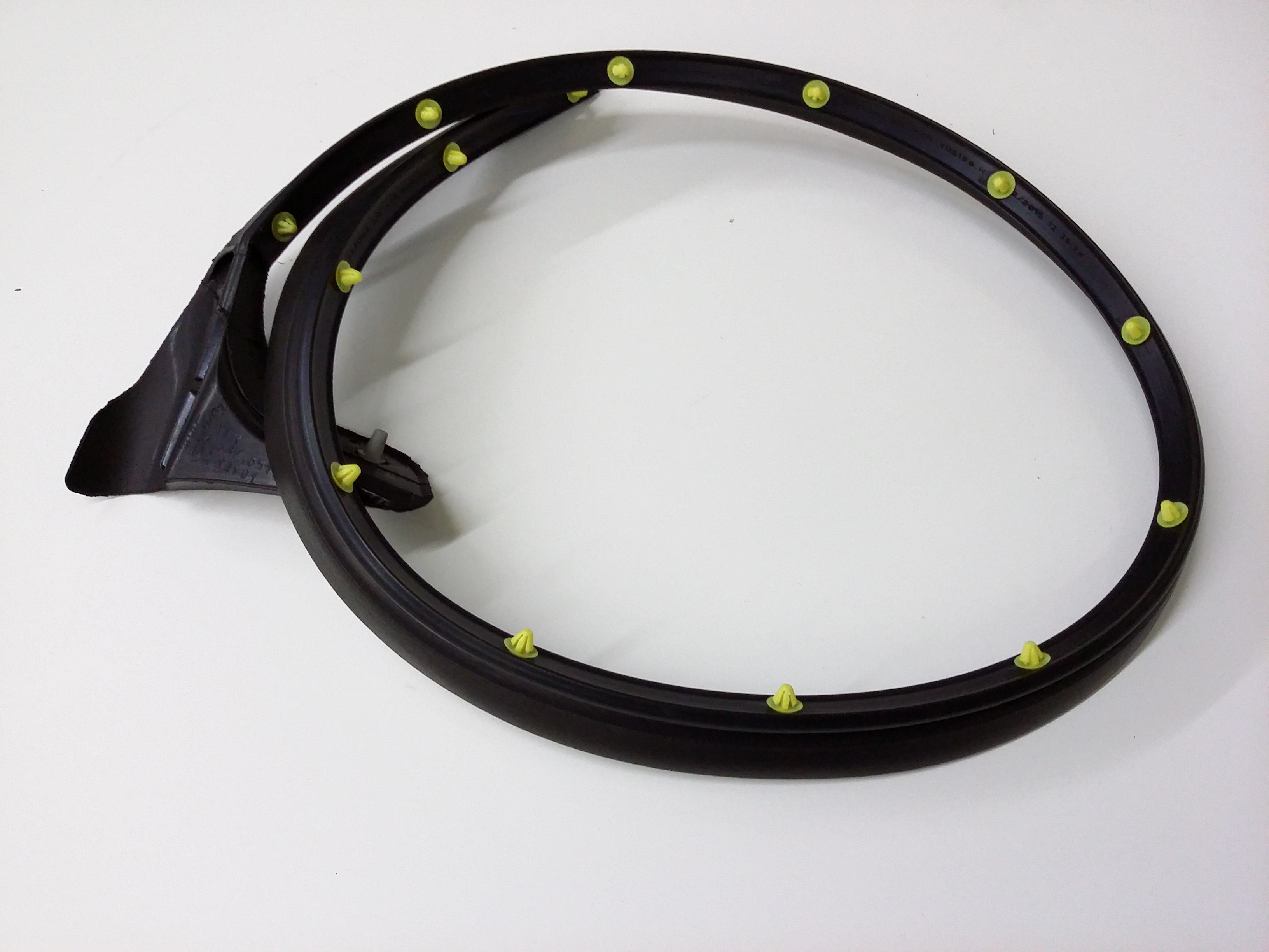 Lower Seal 5C6-837-651 - View 2