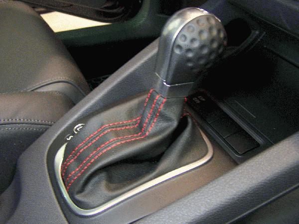 Edition 30 Boot A 1K1-713-203-AR-XPR