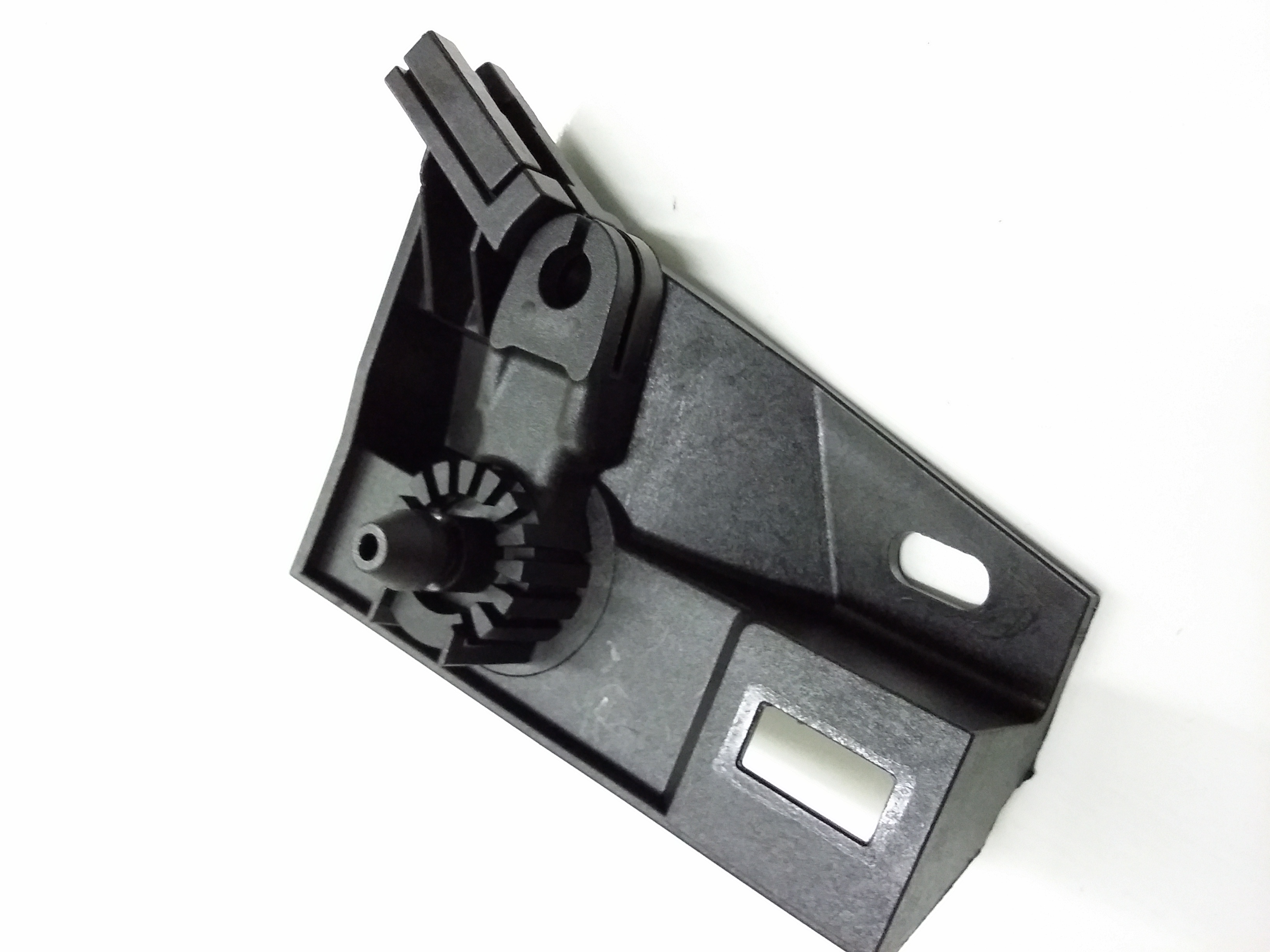 Bracket 1K1-823-633-B - View 16