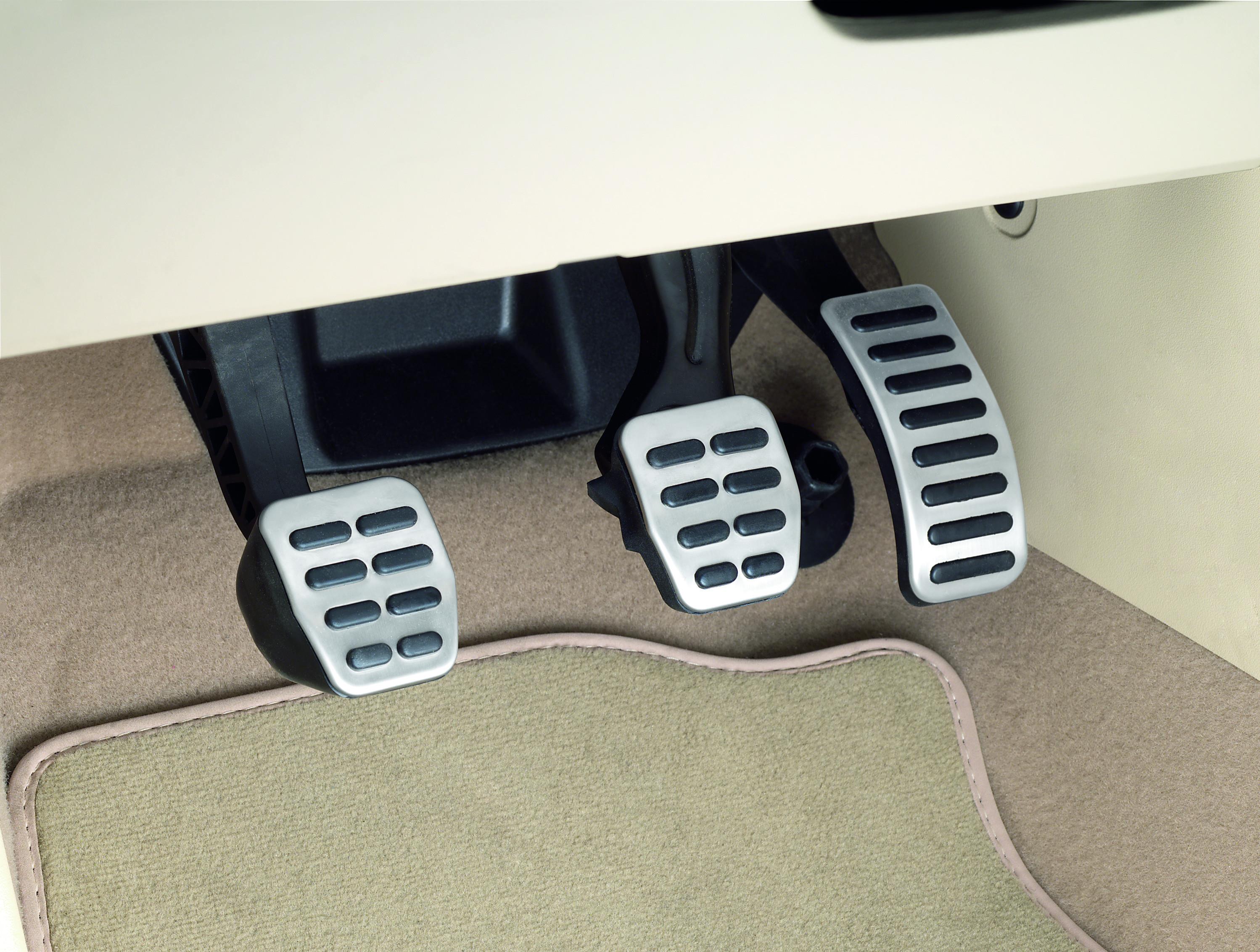 Stainless Steel Pedal Caps (M/T) 8N1-064-200 - View 2