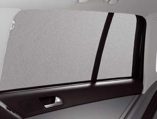 Sun Shade Pop In For Rear Side Windows 5N0-064-363 - View 2
