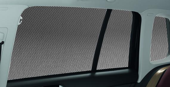 Sun Shade Pop In For Rear Side Windows 5N0-064-363 - View 6