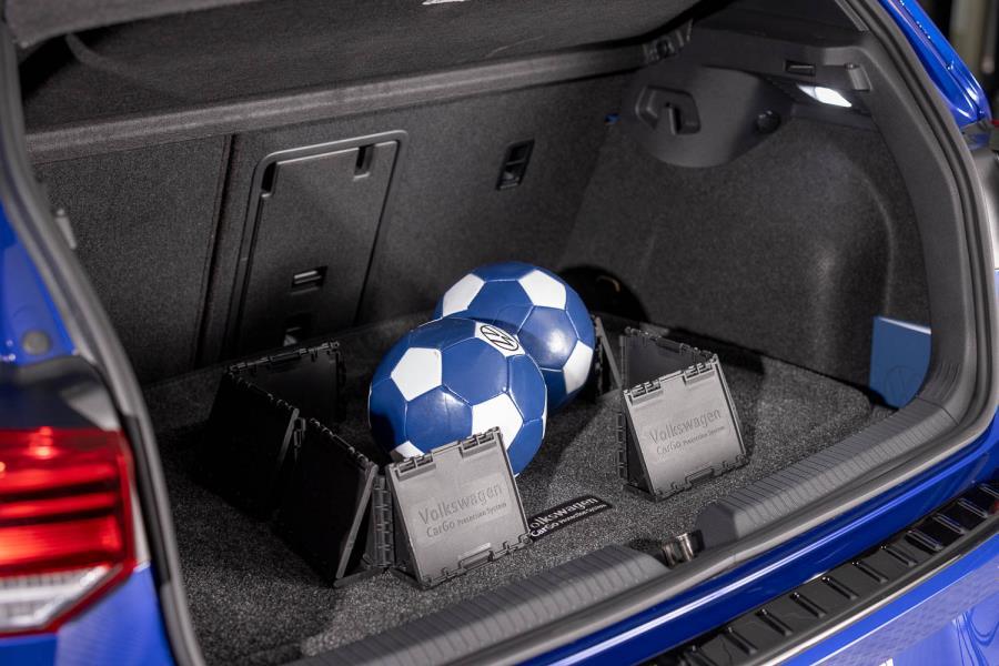 Heavy Duty Trunk Liner With Cargo Blocks 5H0-061-166-469 - View 4