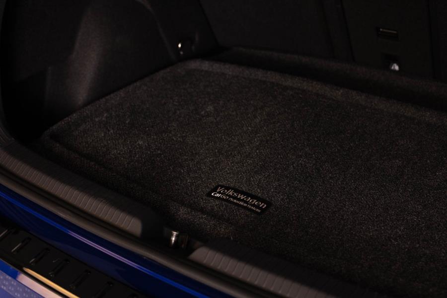 Heavy Duty Trunk Liner With Cargo Blocks 5H0-061-166-469