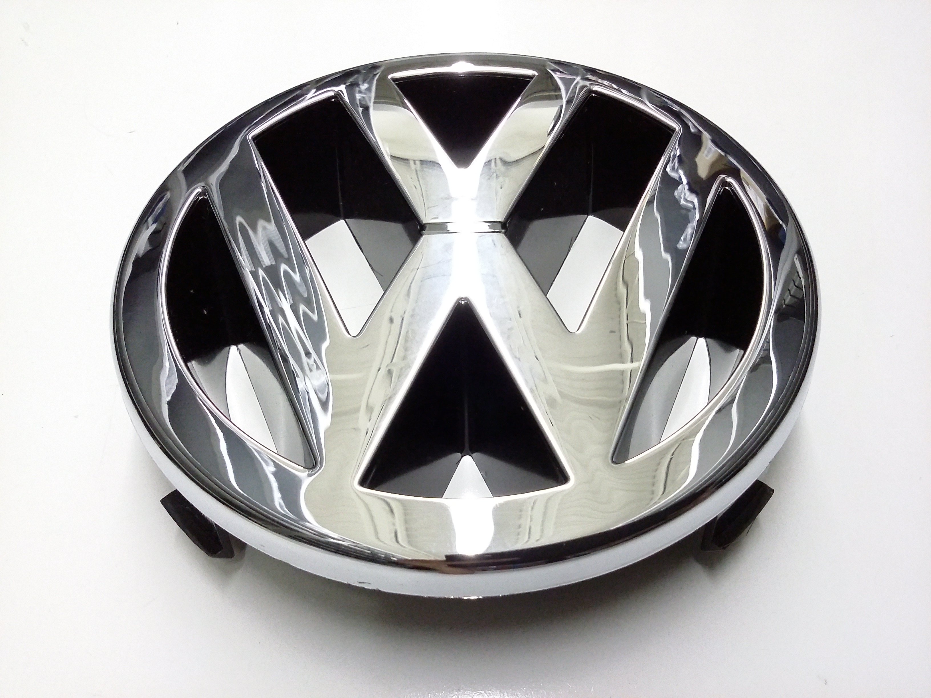 Grille Emblem 1J5-853-601-ULM - View 5