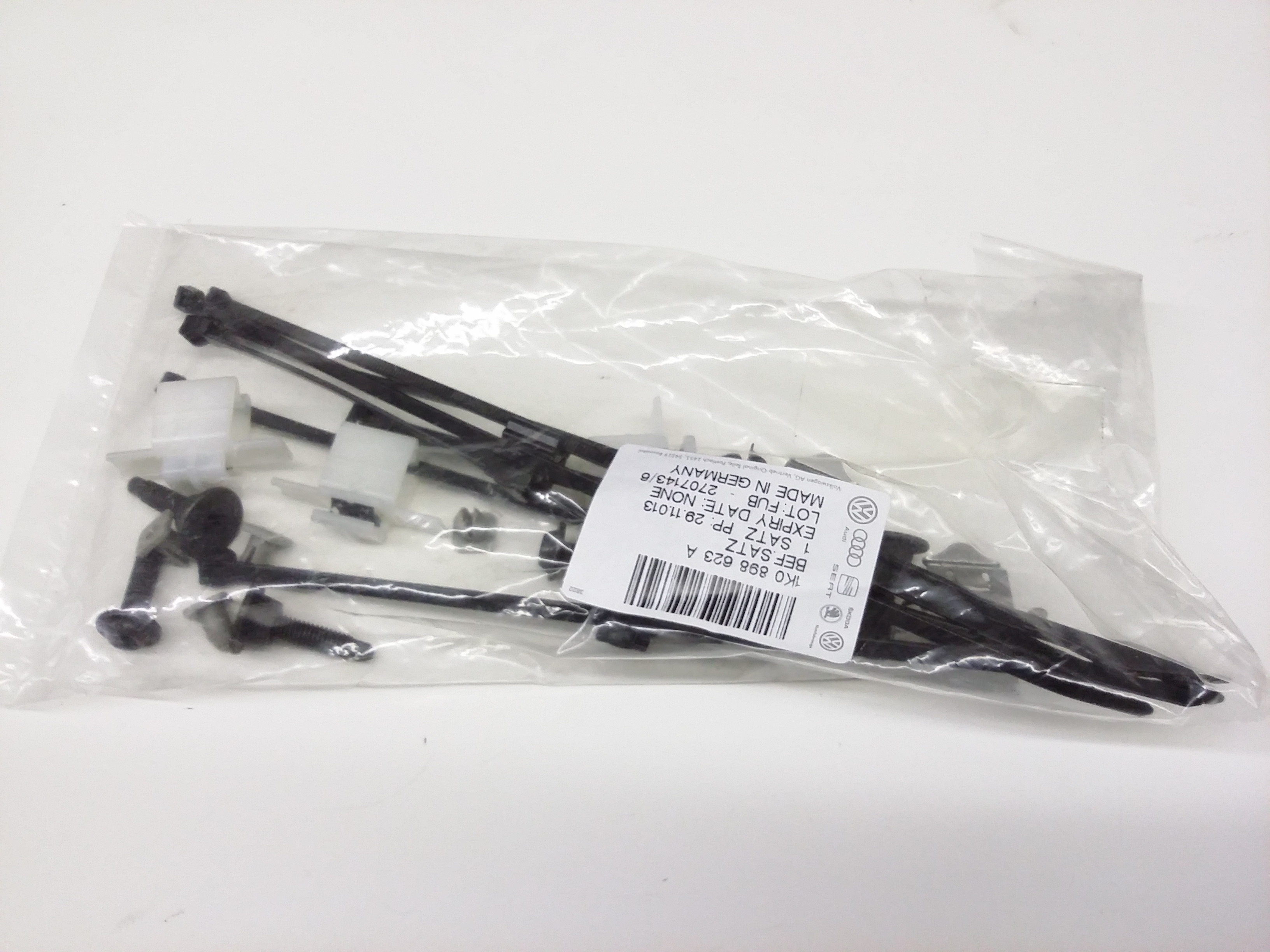 Hardware Kit 1K0-898-623-B - View 10