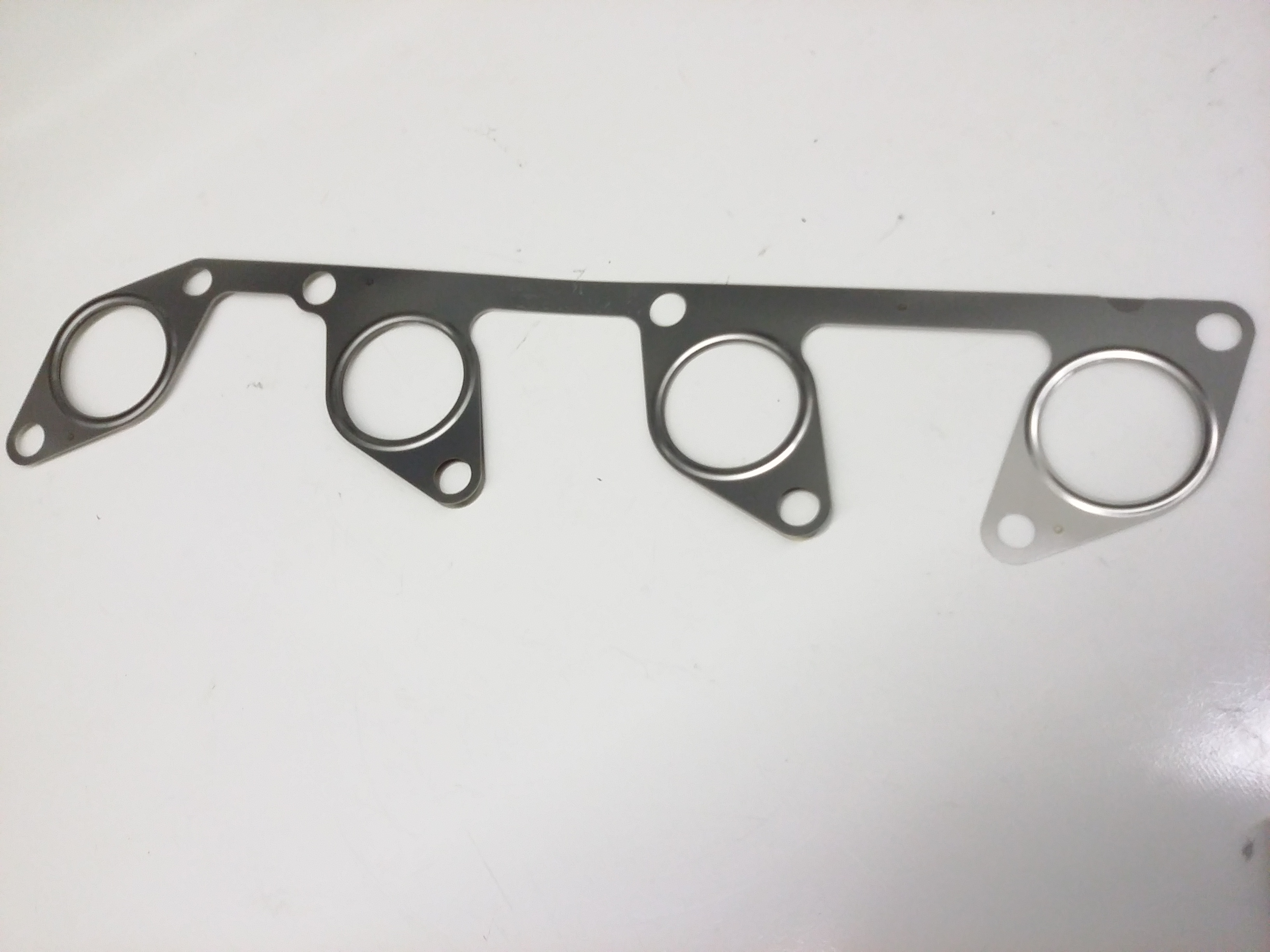 Manifold Gasket 03L-253-039-B - View 10