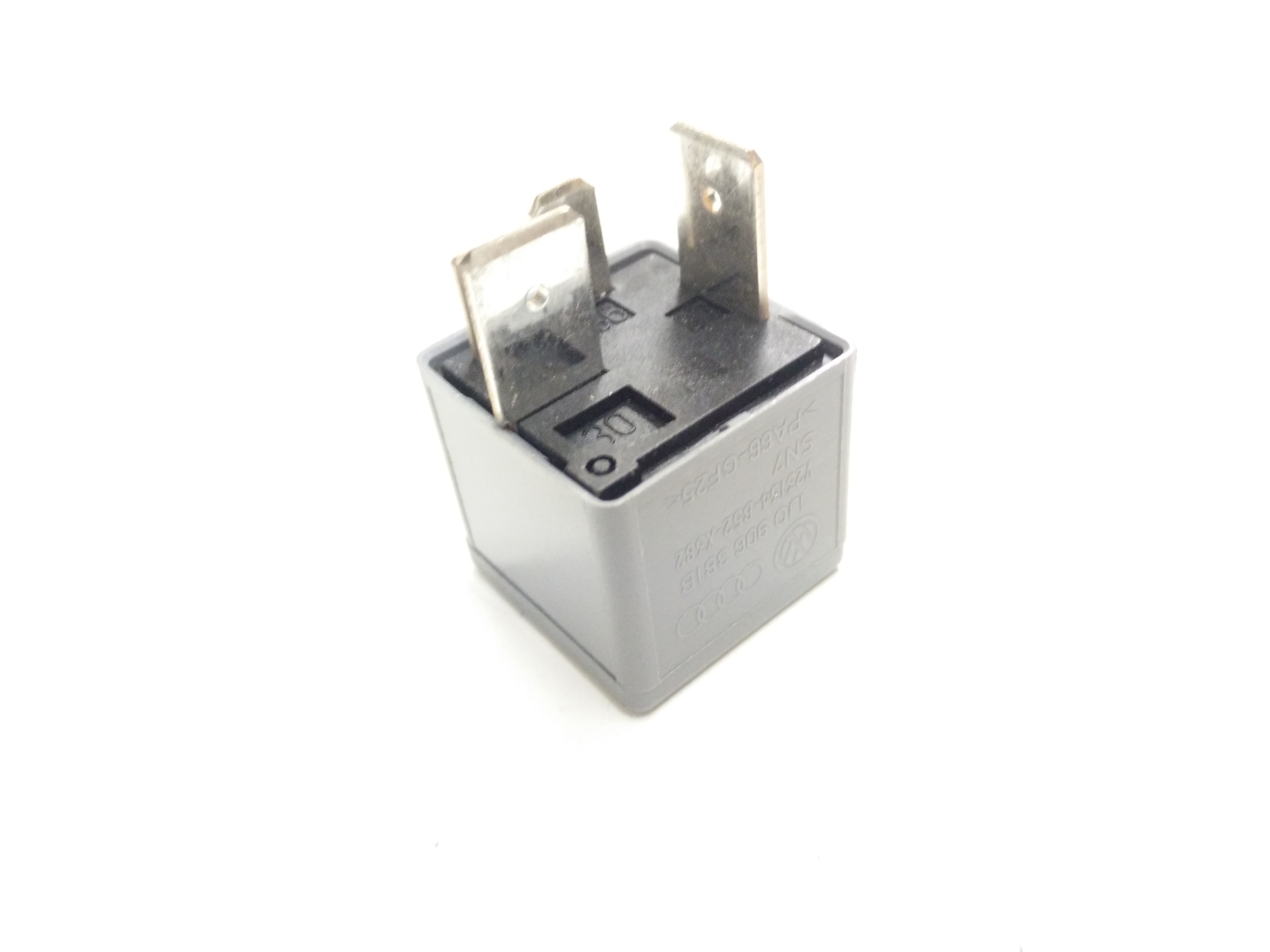 Accessory Power Relay 1J0-906-381-B - View 3