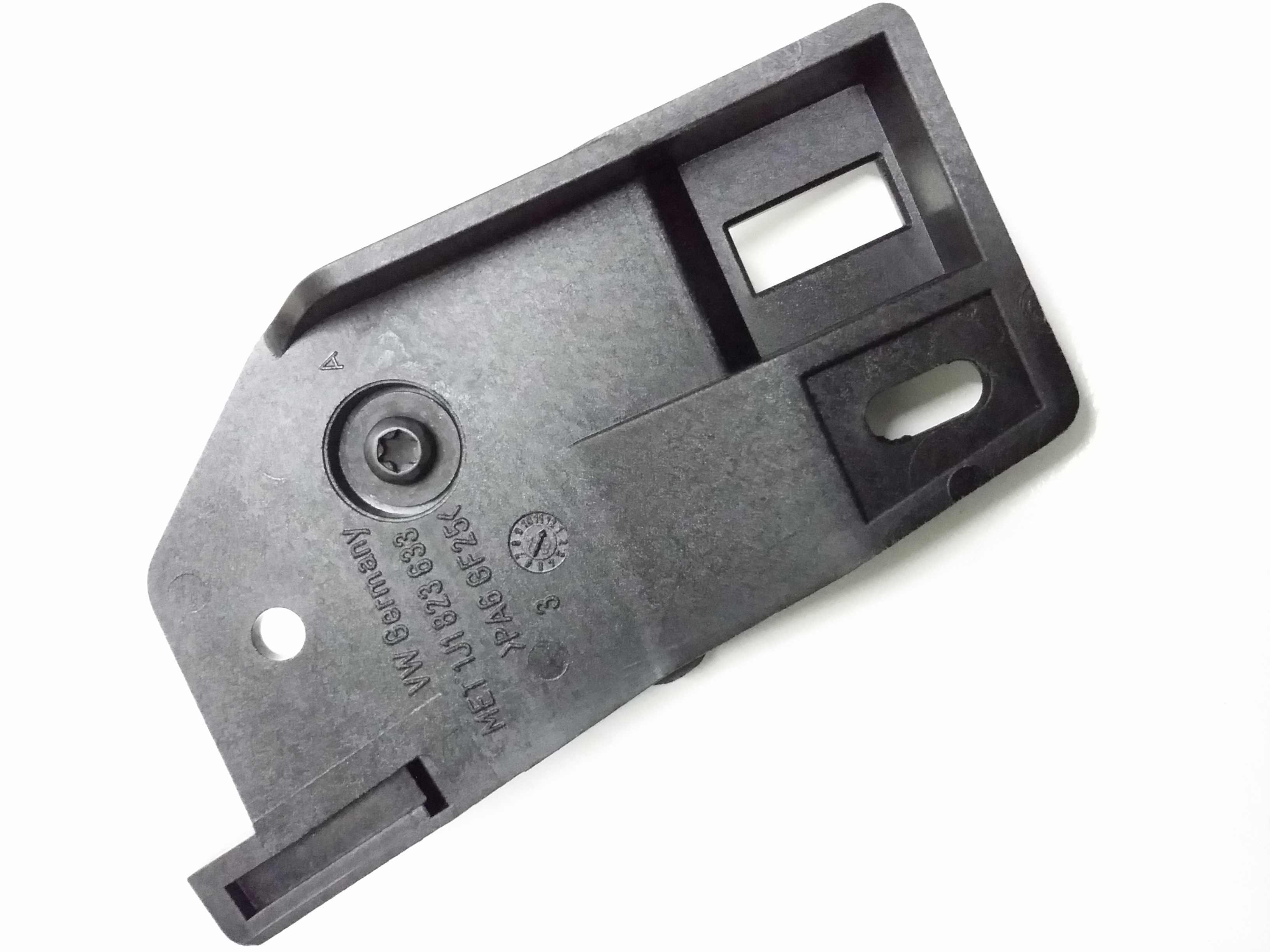 Handle Bracket 1J1-823-633-A - View 12