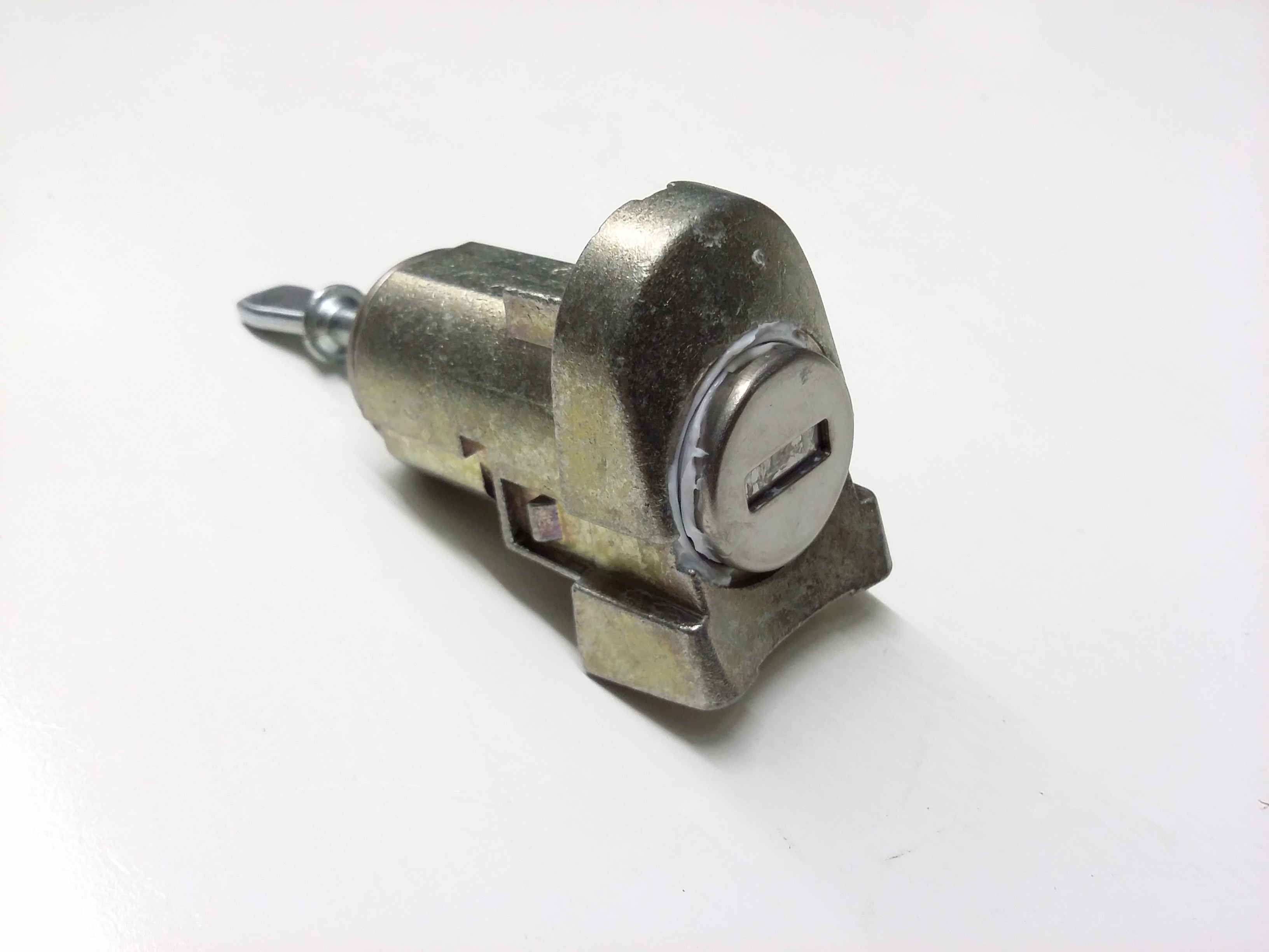 Lock Cylinder 1C0-837-167-D - View 6