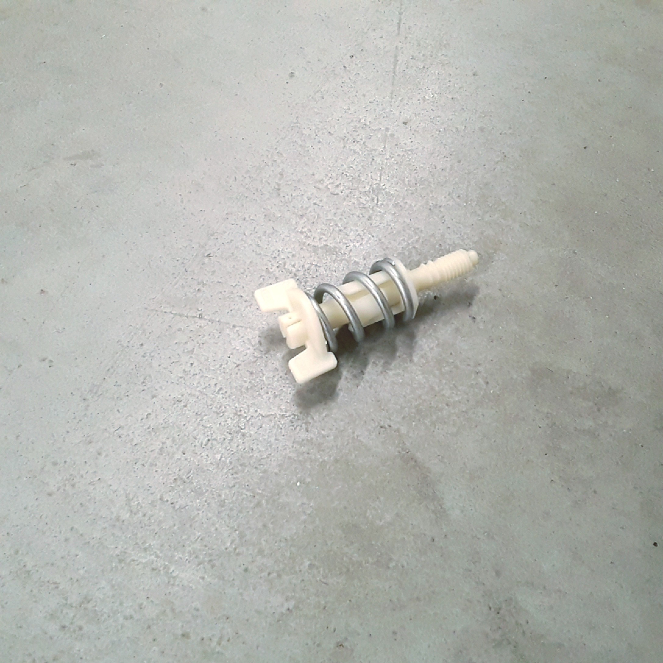 Tail Lamp Assembly Fastener 6RU-945-300