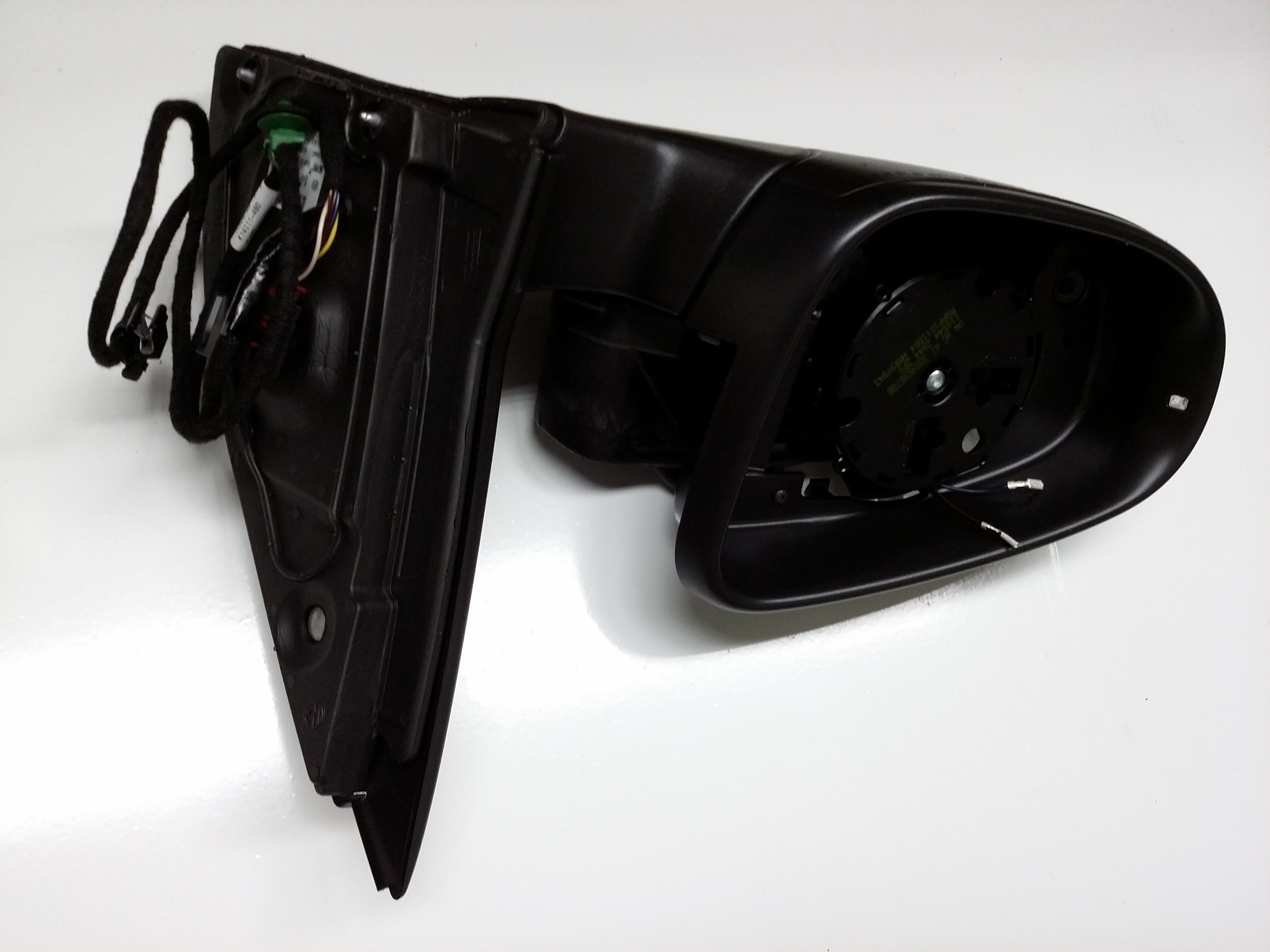 Housing Assembly 5K0-857-507-AD-9B9 - View 4