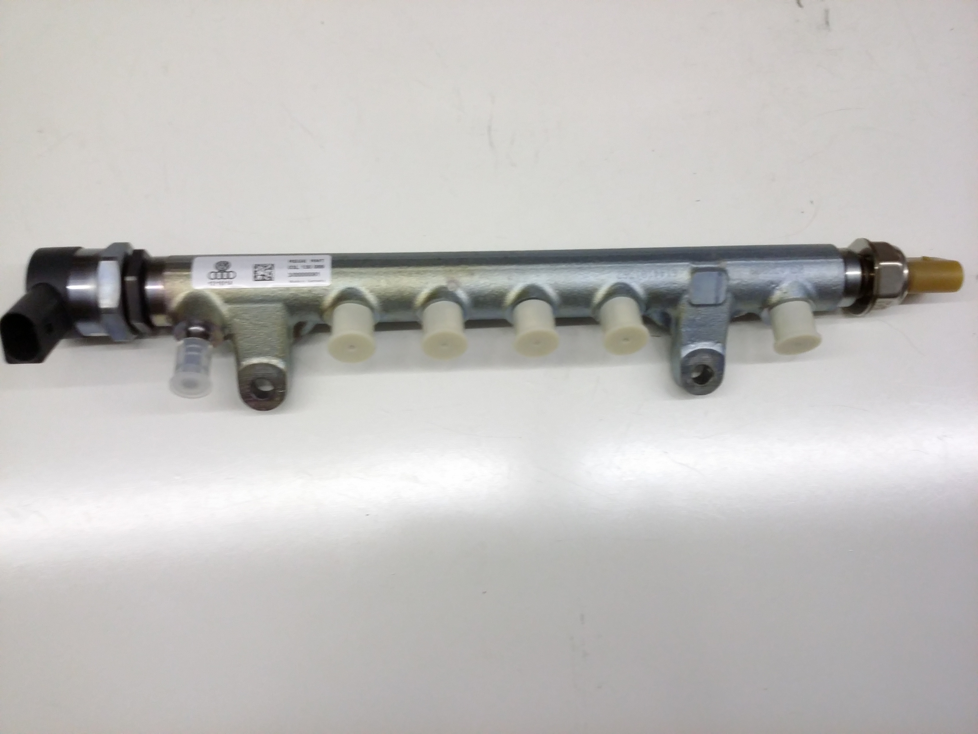 Fuel Rail 03L-130-089