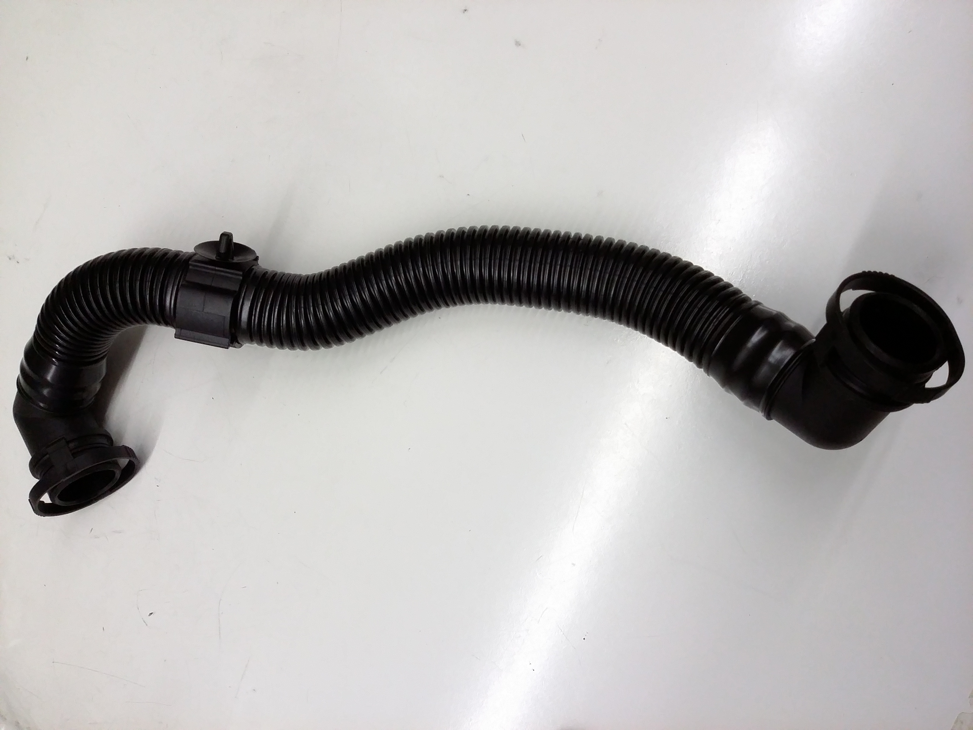 Connector Hose 1C0-131-126 - View 2