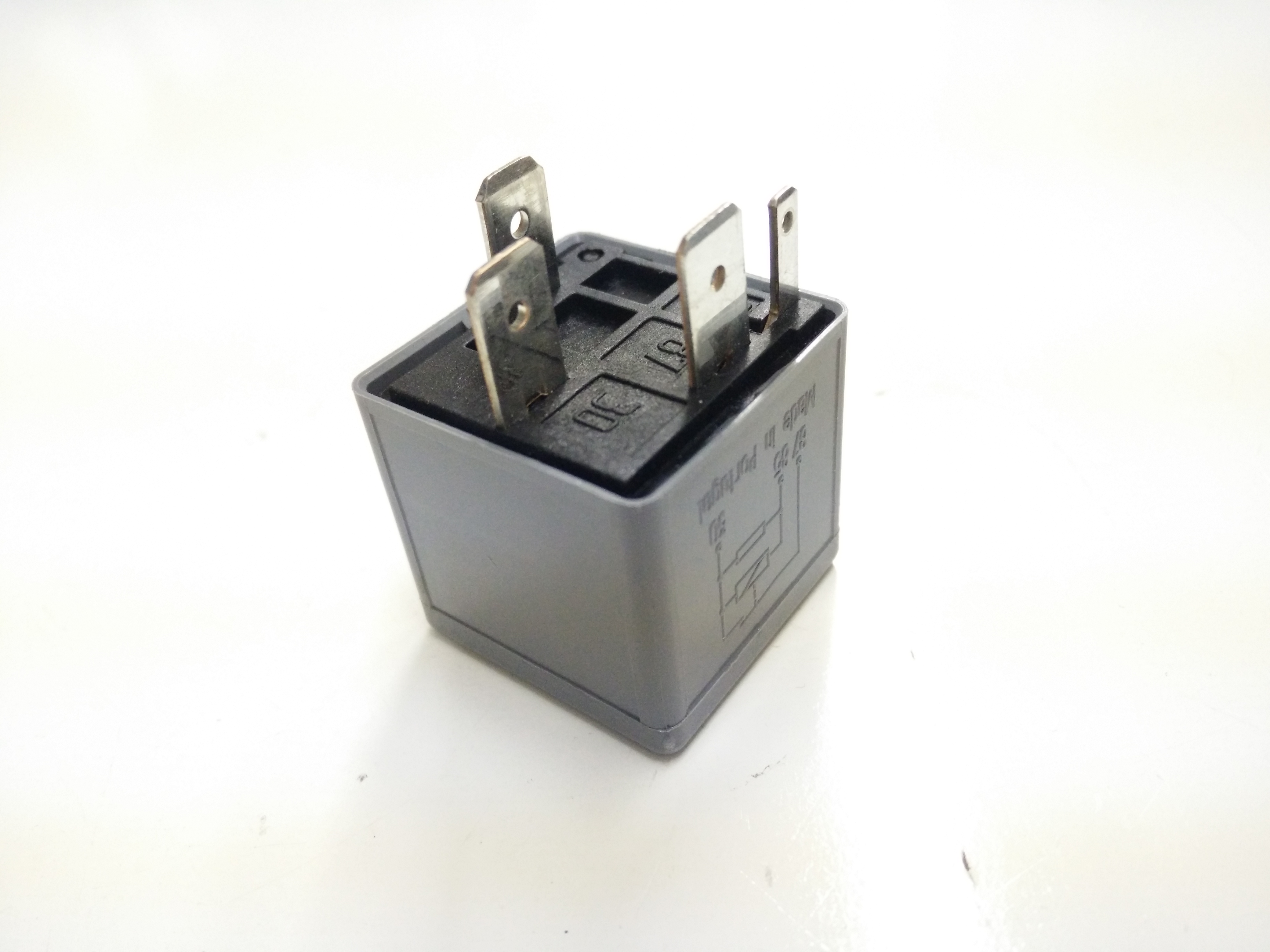 Glow Plug Relay 1J0-906-381-A