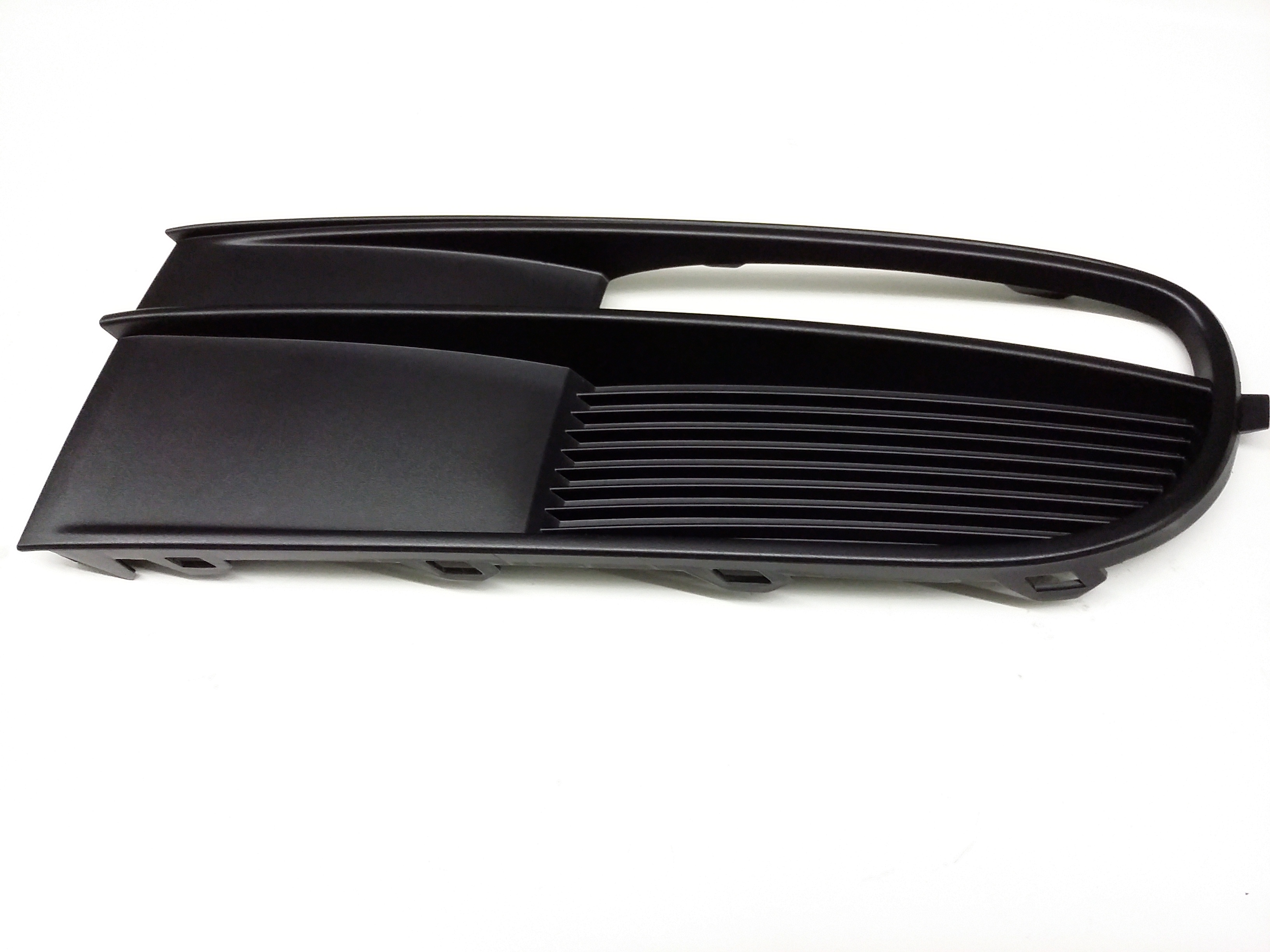 Outer Grille 5C5-853-665-C-9B9 - View 7