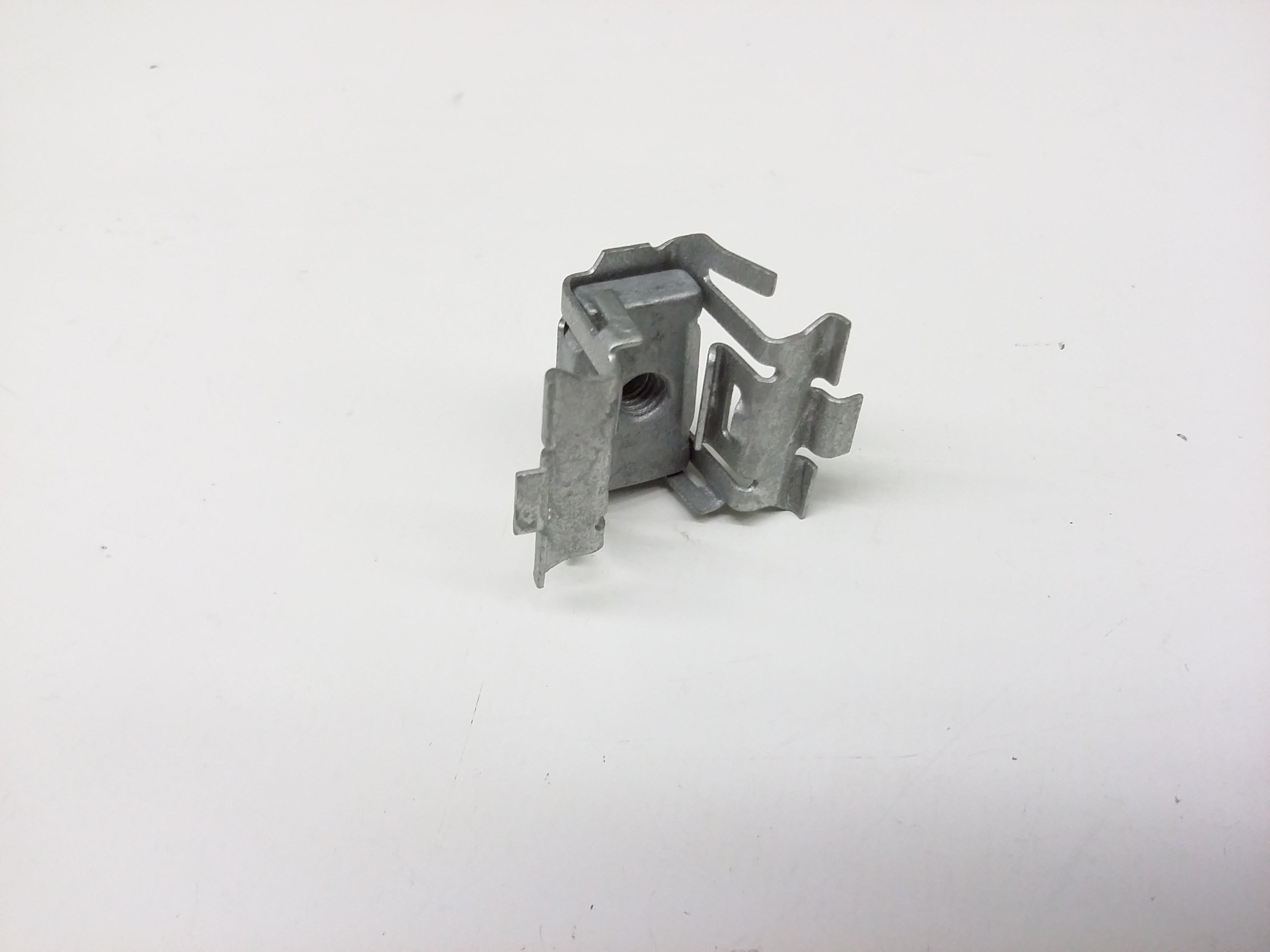 Headliner Retainer 1K0-867-633