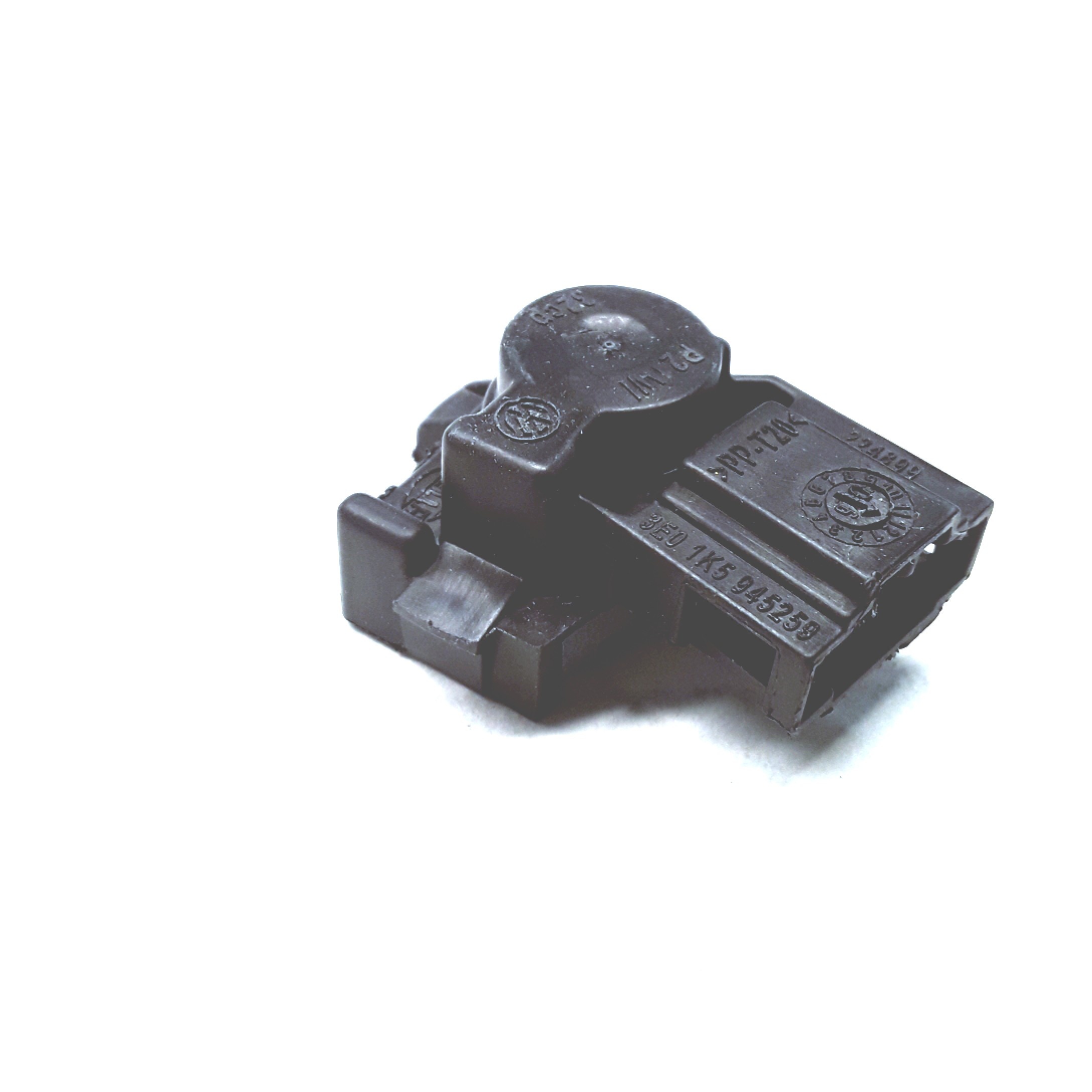 Back Up Light Socket 1K5-945-259 - View 2