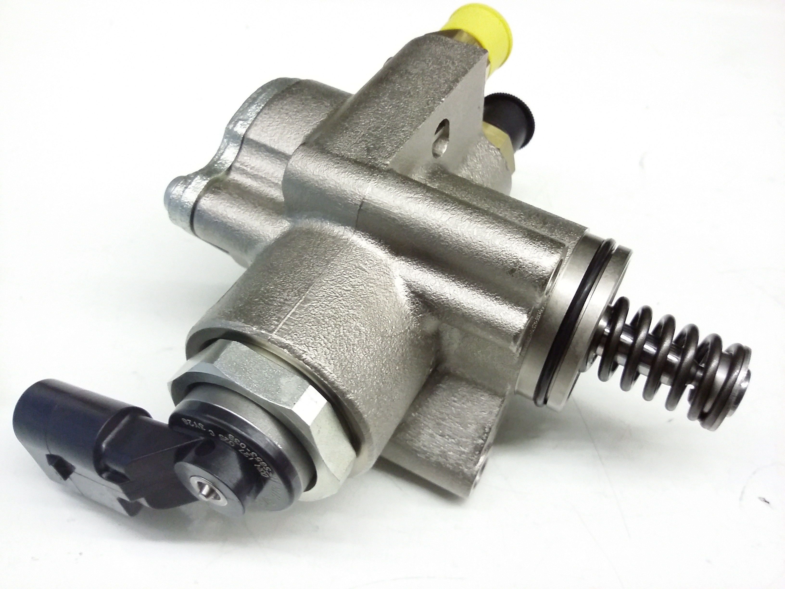 Mechanical Fuel Pump 03H-127-025-C - View 3