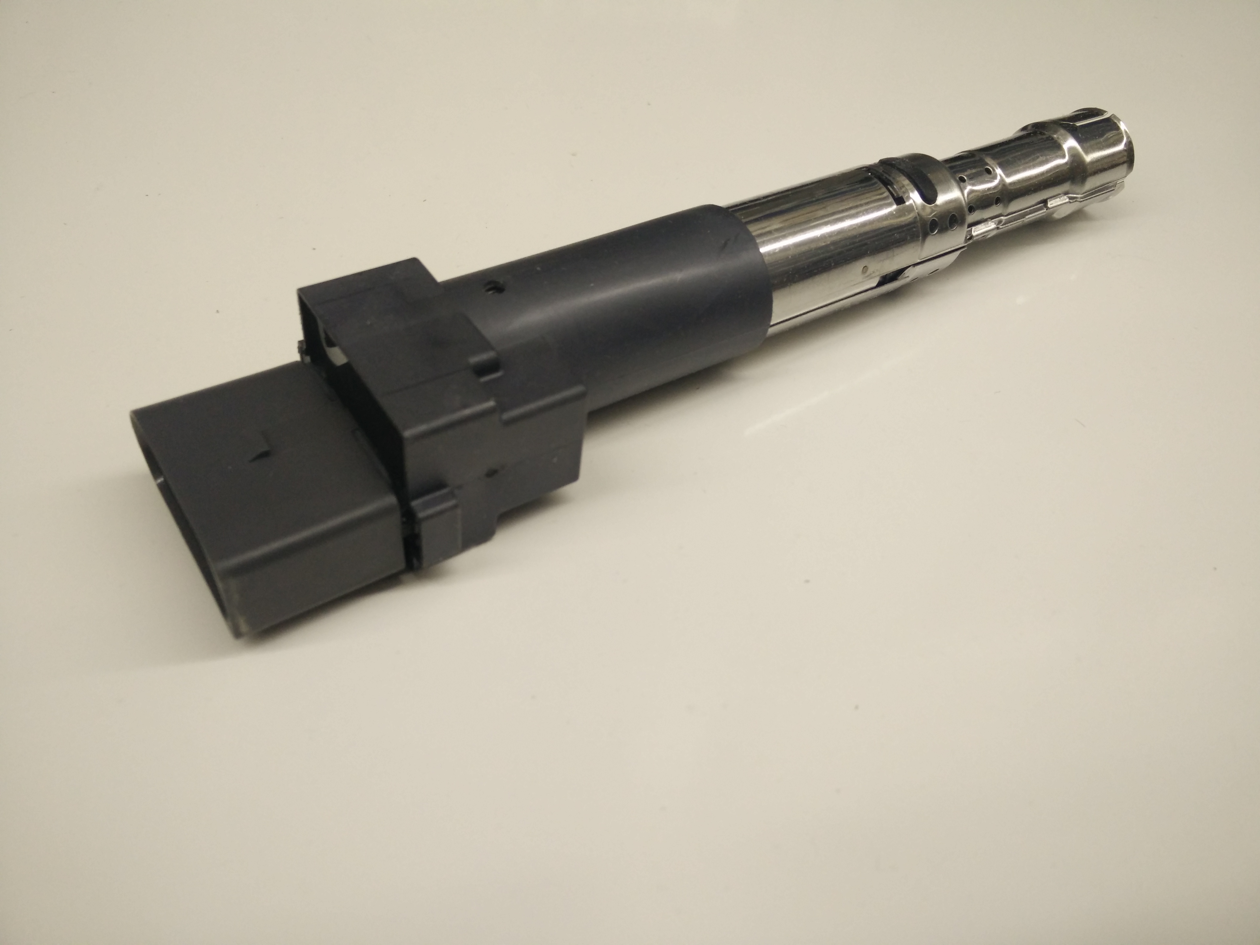 Ignition Coil 022-905-715-C - View 2