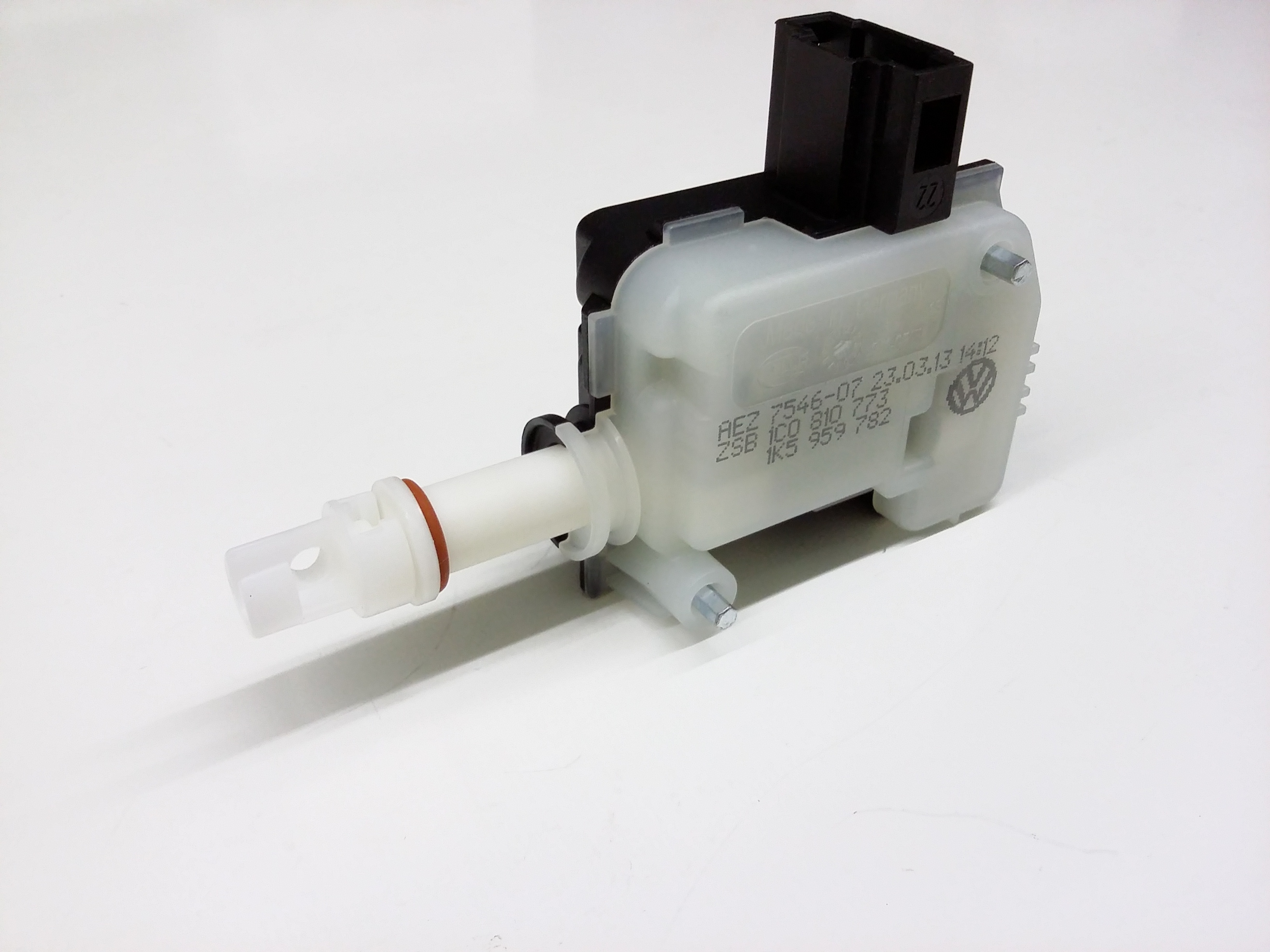 Lock Actuator 1C0-810-773 - View 5