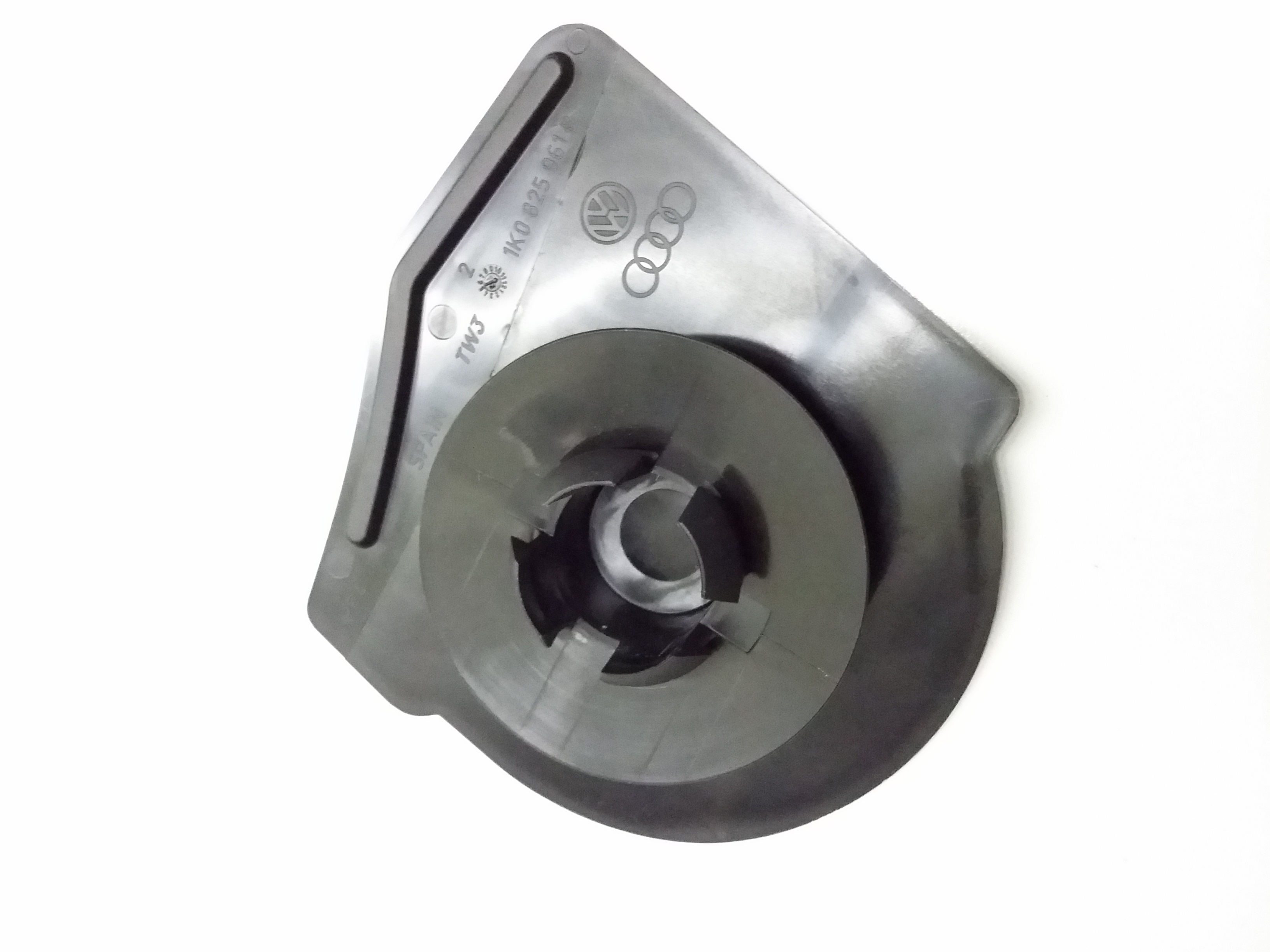 Cover Plug 1K0-825-961-B - View 4