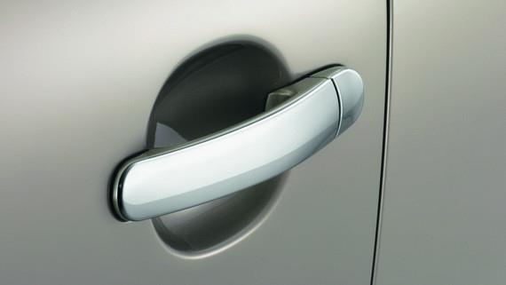 Chrome Door Handle Trims 5N0-071-340-Q91 - View 2