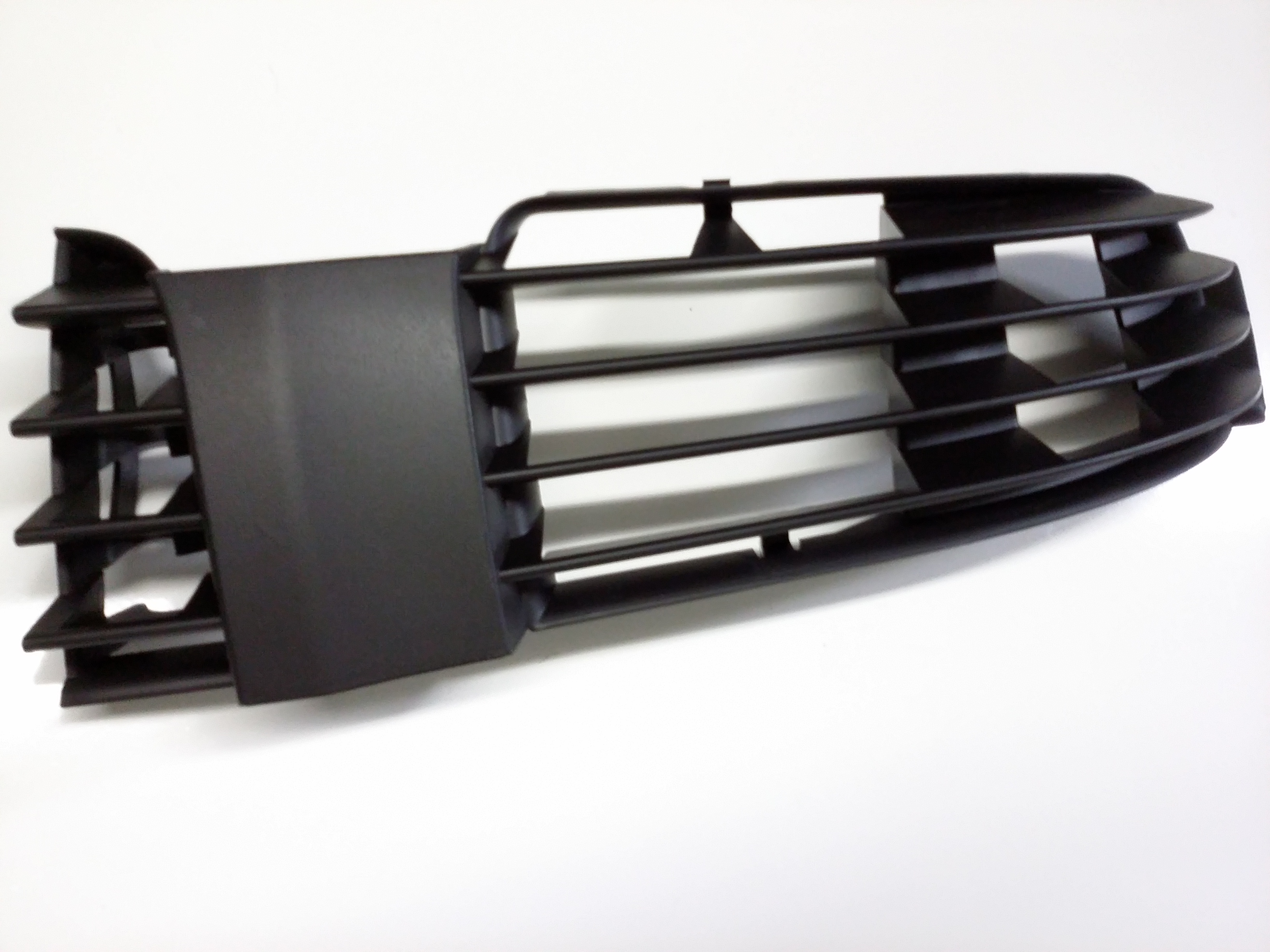 Lower Grille 3B0-853-666-H-B41 - View 7