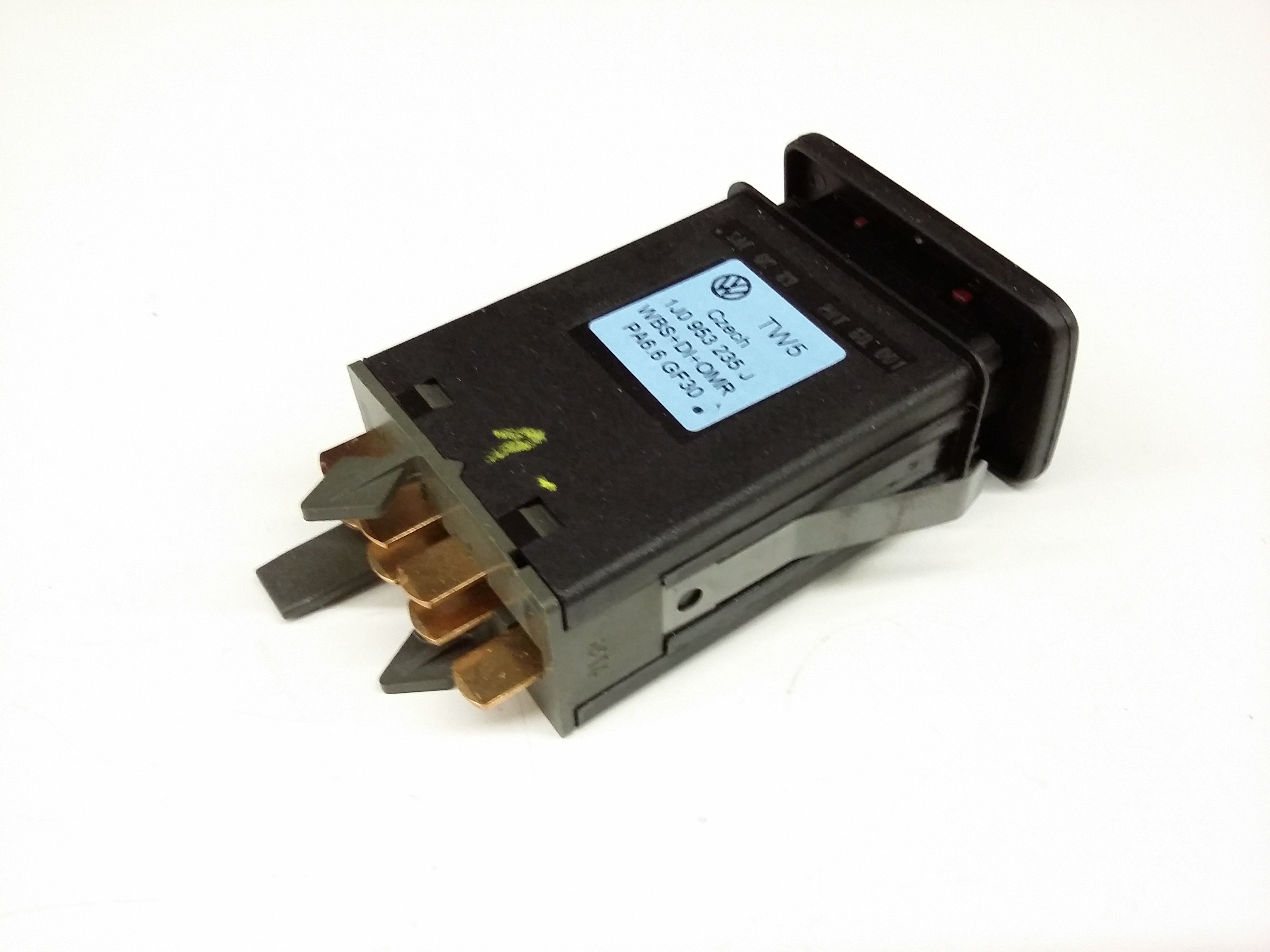 Hazard Switch 1J0-953-235-J-01C