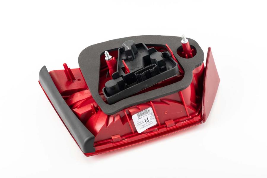 Tail Lamp Assembly 5C6-945-094 - View 9