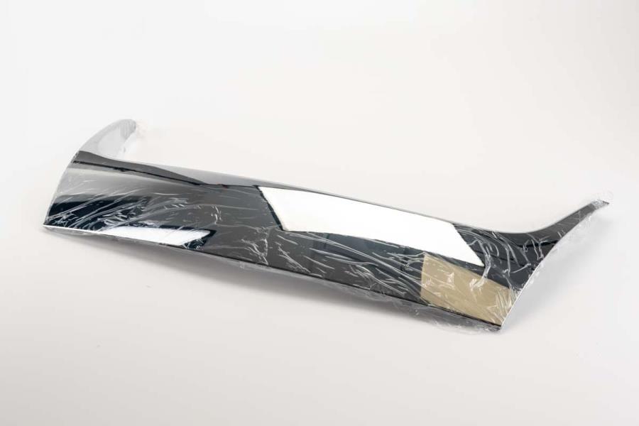 Cover Molding 1K5-853-761-A-2ZZ - View 4