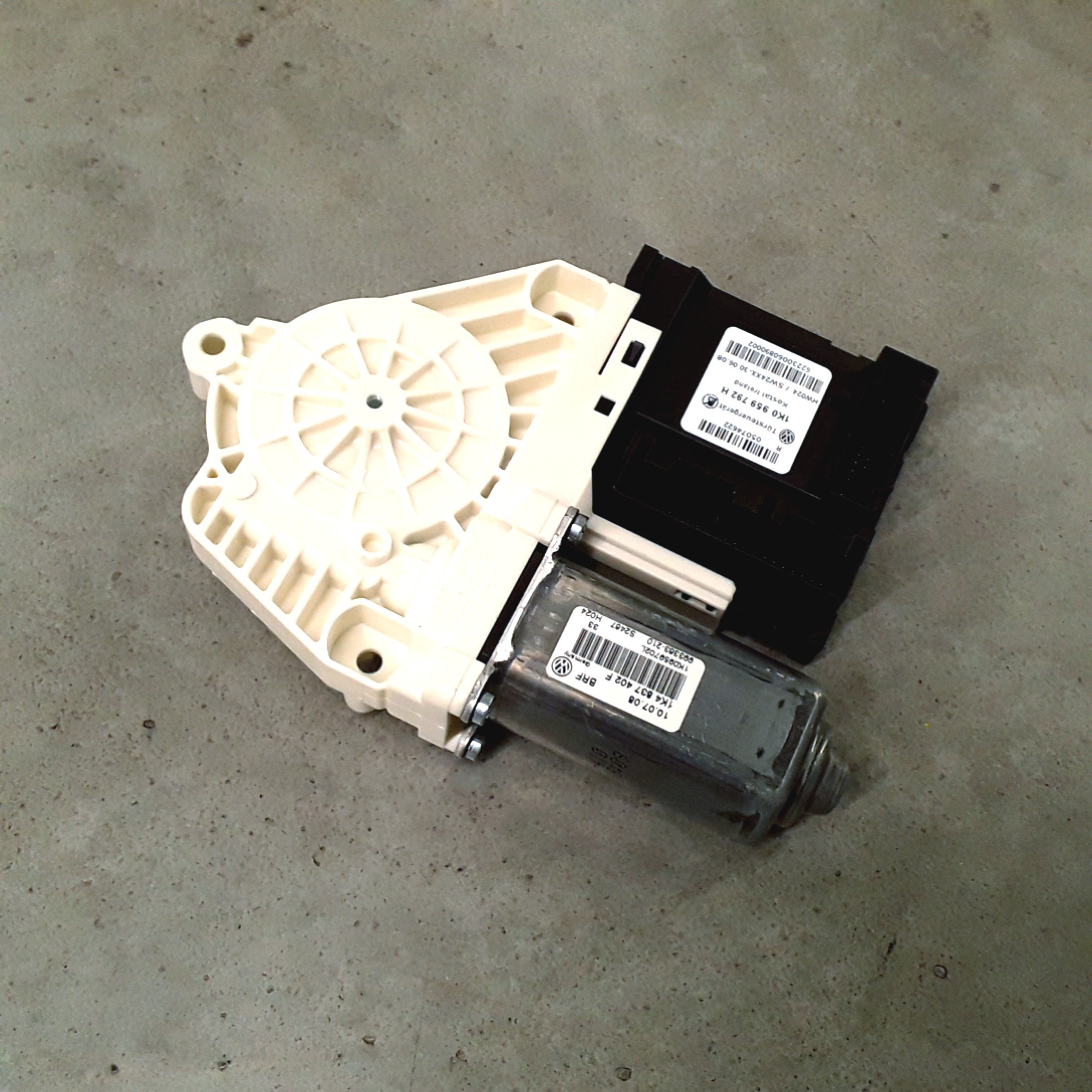 Window Motor 1K0-959-702-L-041