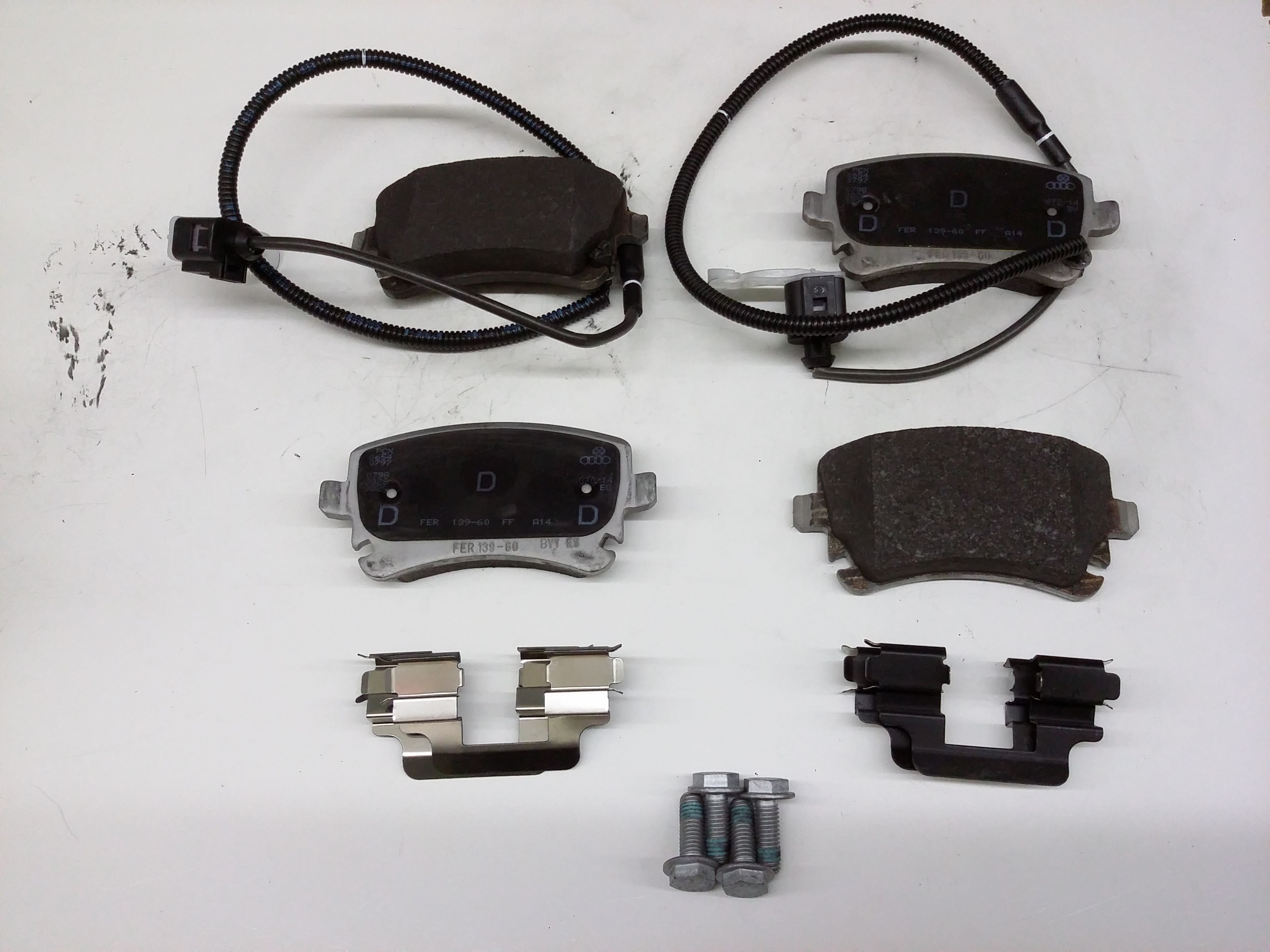 Brake Pads Rear 3D0-698-451-A - View 3