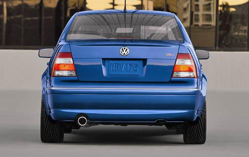 Tail Lamp Assembly 1JM-945-111-B - View 2