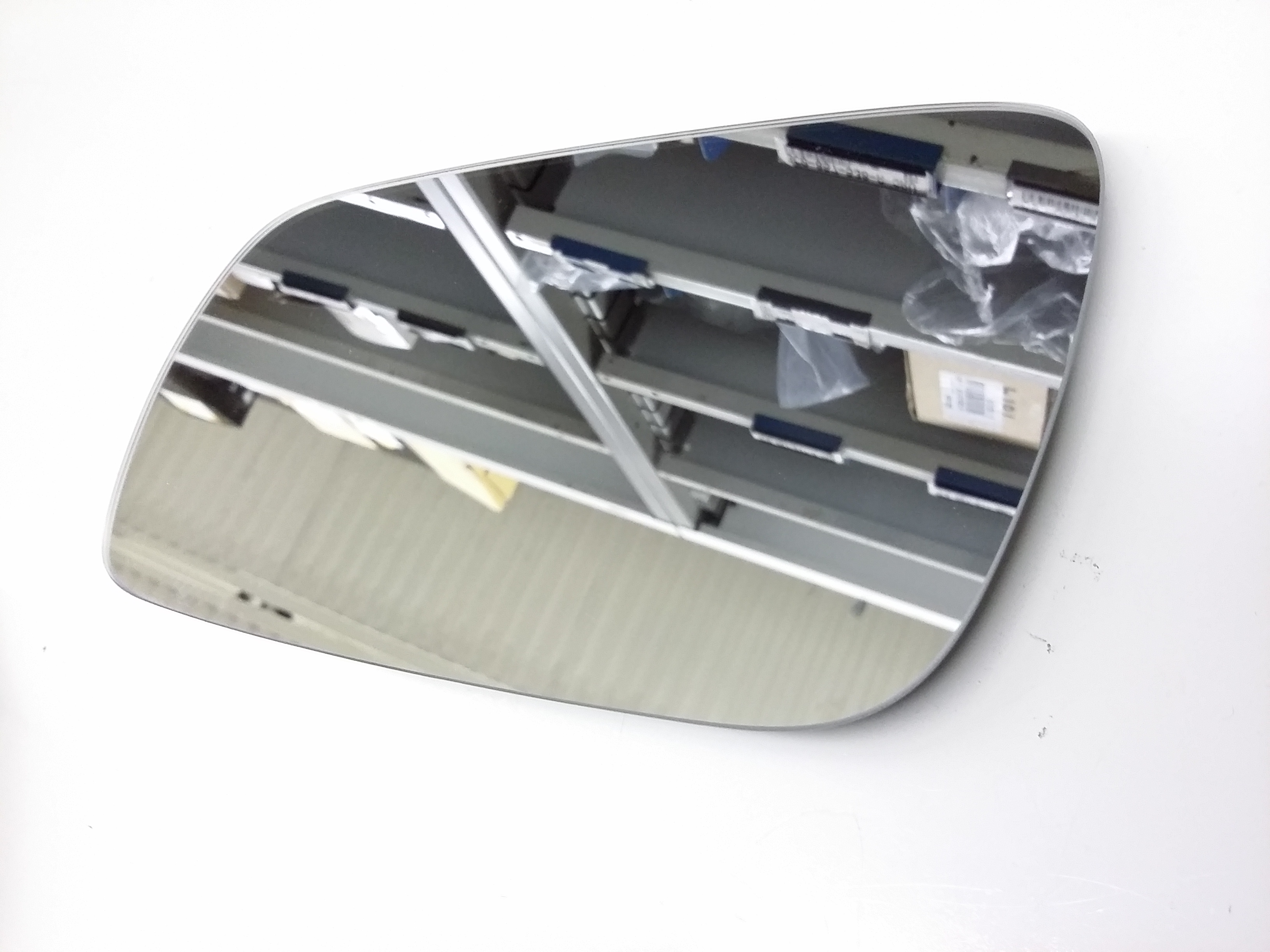 GLASS Left side 3B1-857-521-A - View 2