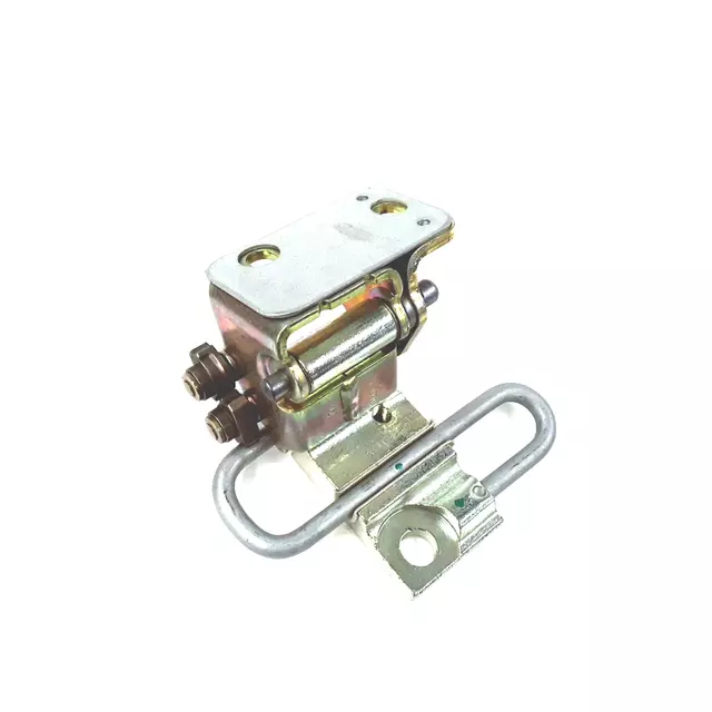 Lower Hinge 1J4-833-412-C