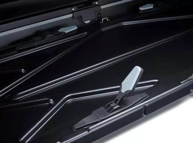 Roof Box Carrier Attachment 000-071-200-AE - View 8