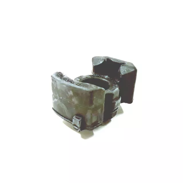 Lower Insulator 7P0-121-275 - View 6