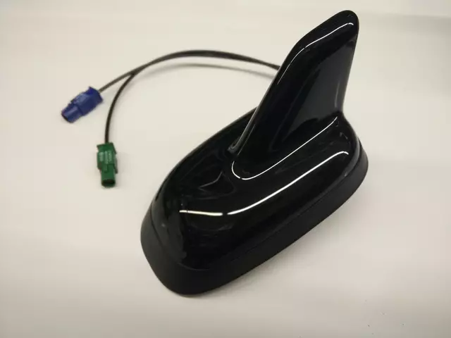 GPS Antenna Assembly 3C0-035-507-AC