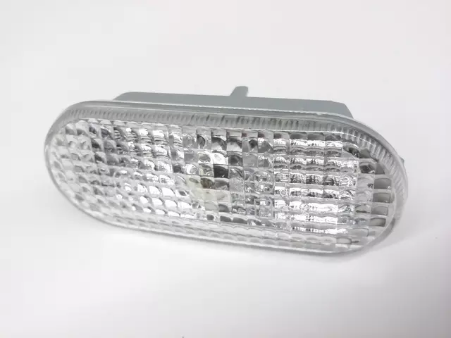 Signal Lamp 1J5-949-117-A - View 10