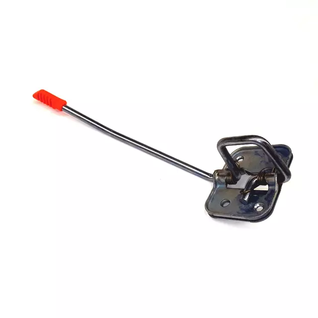 Safety Catch 5C5-823-186-B - View 2